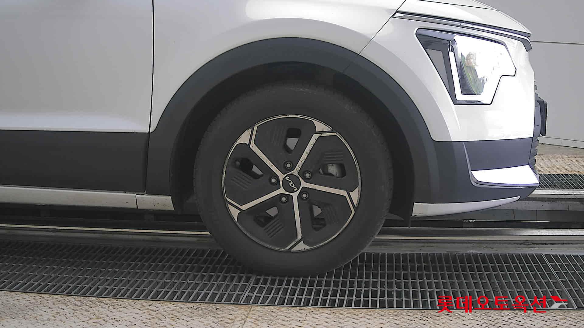 Kia Niro - 27