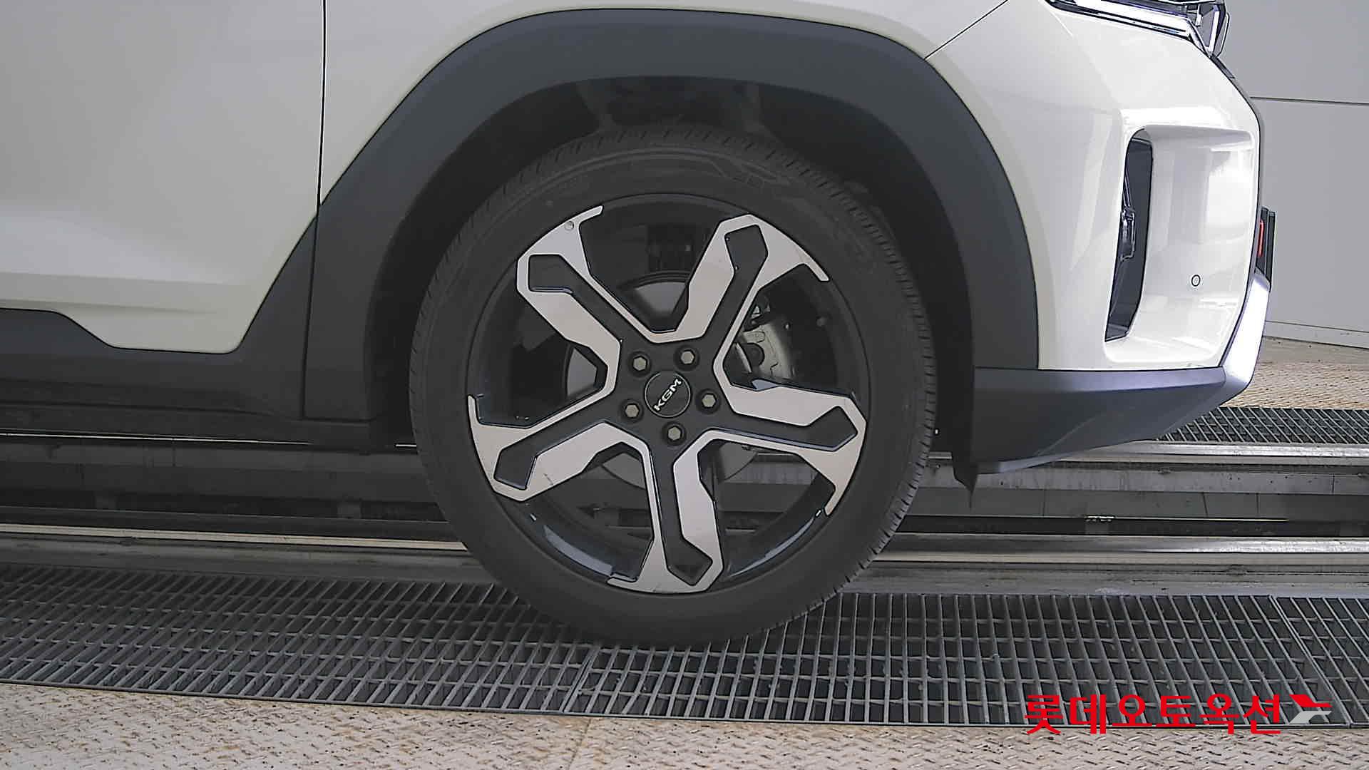 KG Mobility Torres - 27