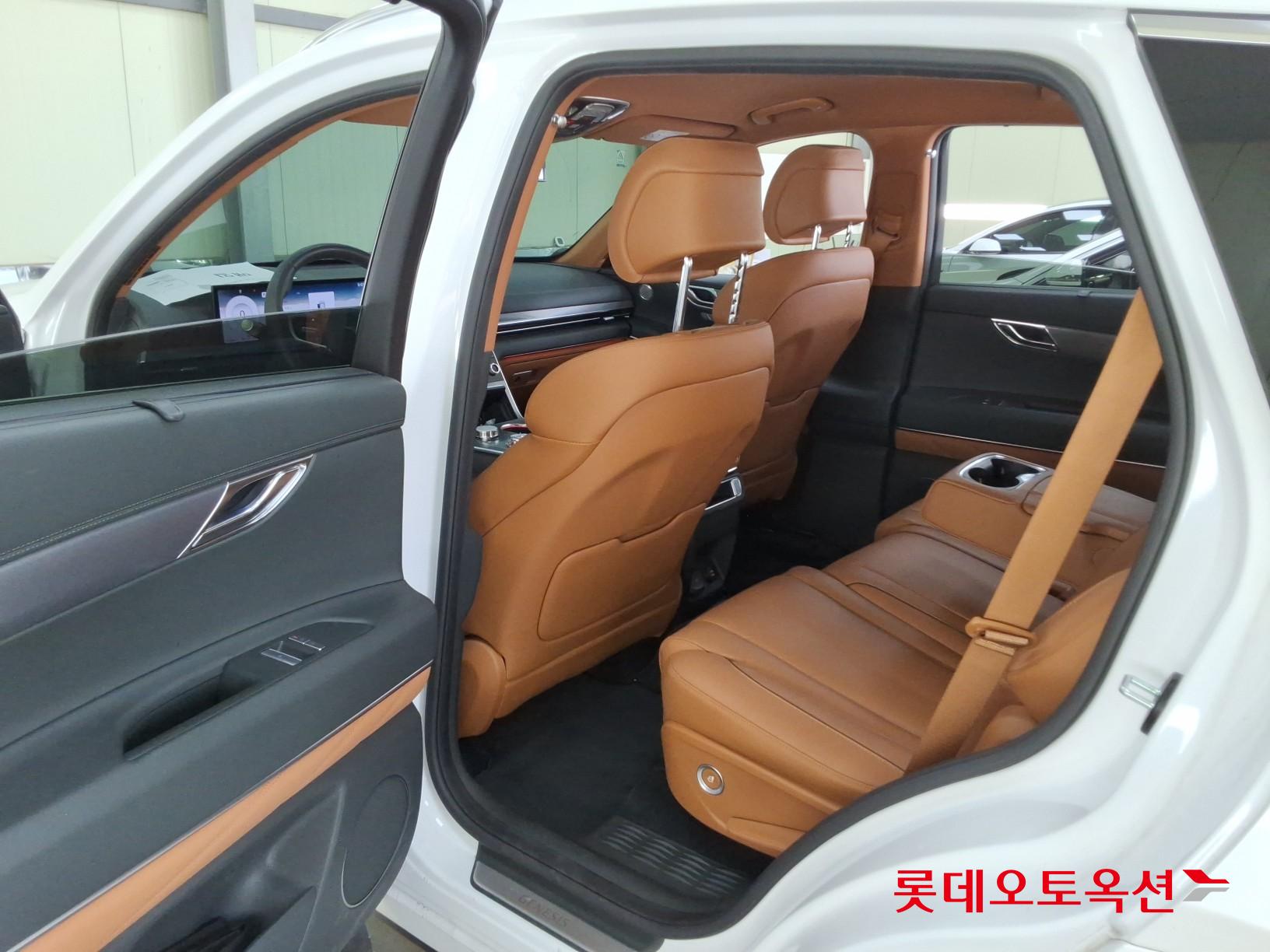 제네시스 GV80 - 36