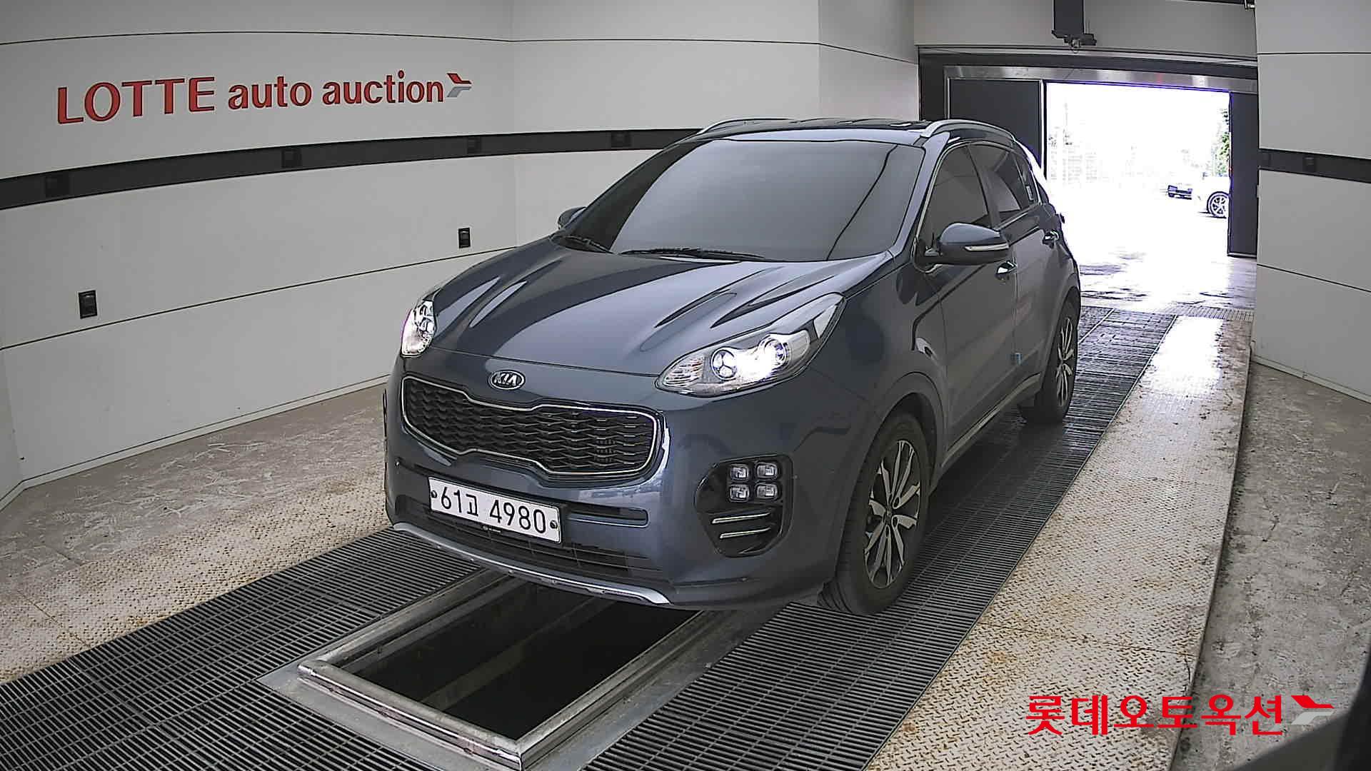 Kia Sportage - 10