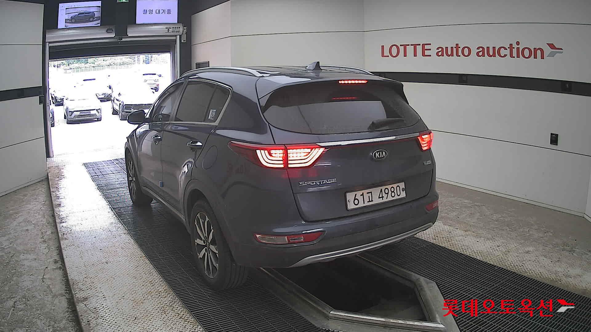 Kia Sportage - 16