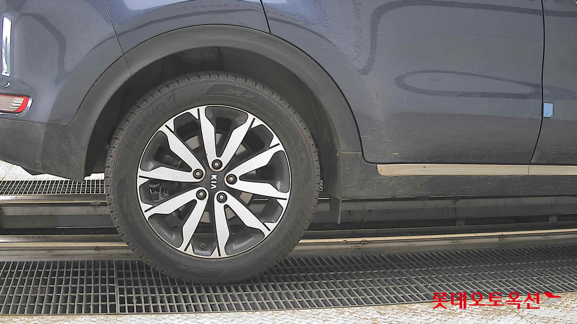 Kia Sportage - 28