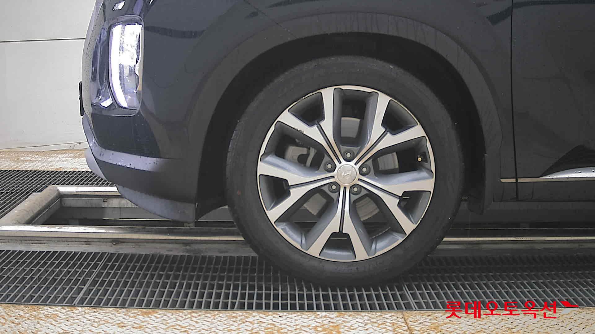 Hyundai Palisade - 25