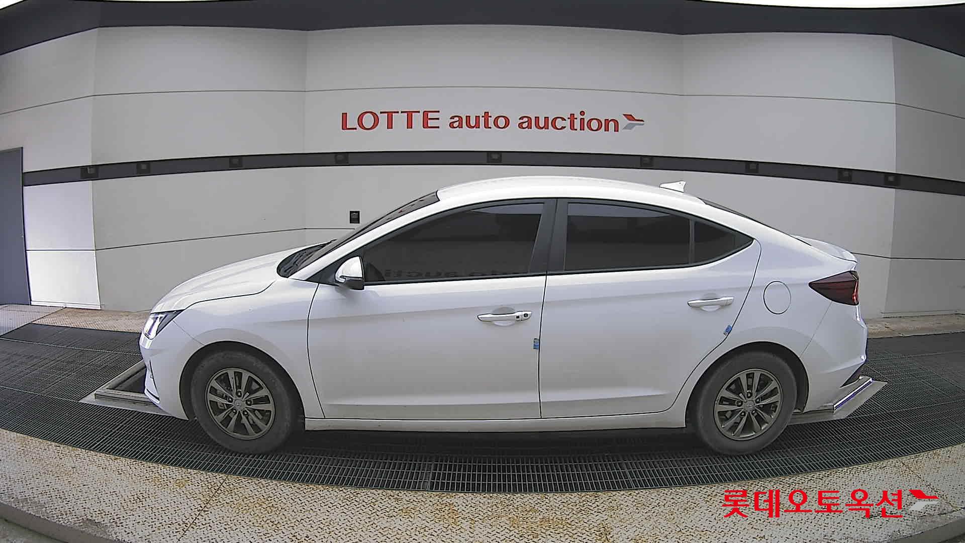 2020 - hyundai avante