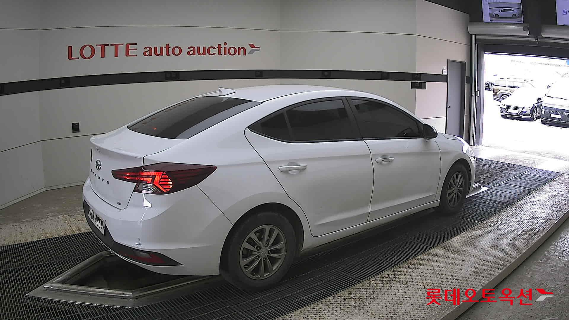 2020 - hyundai avante