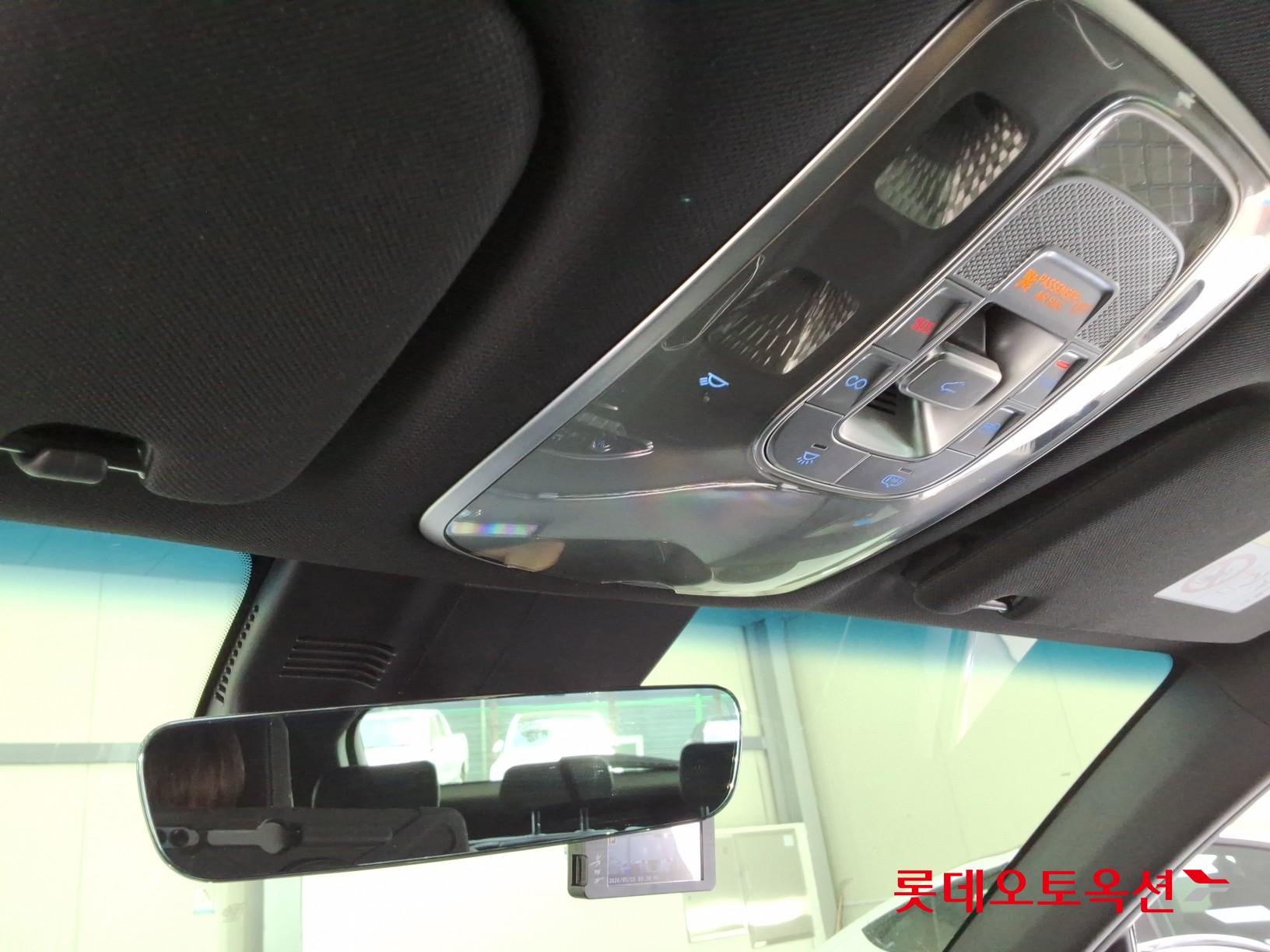 Genesis GV70 - 32