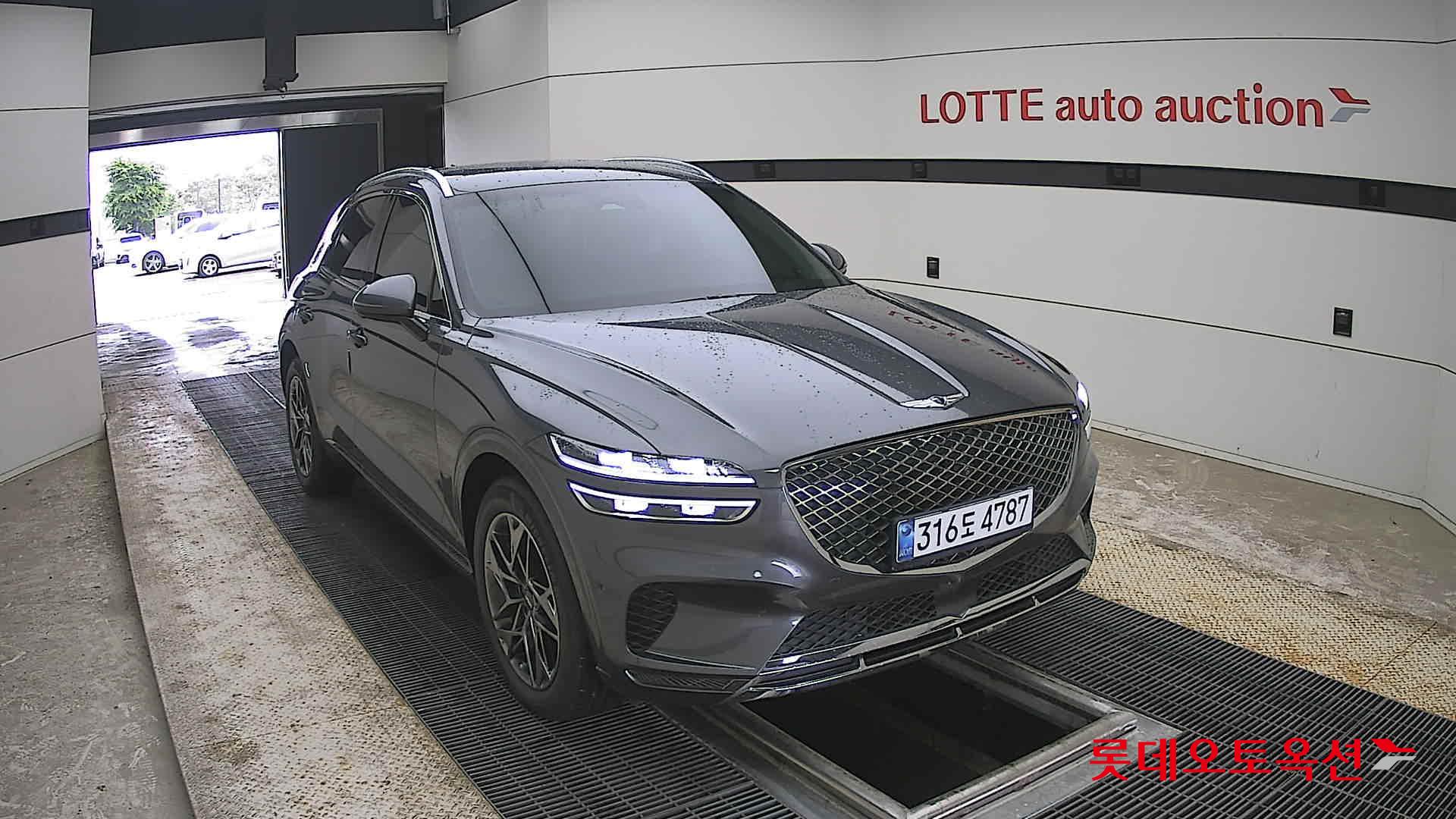 Genesis GV70 - 24