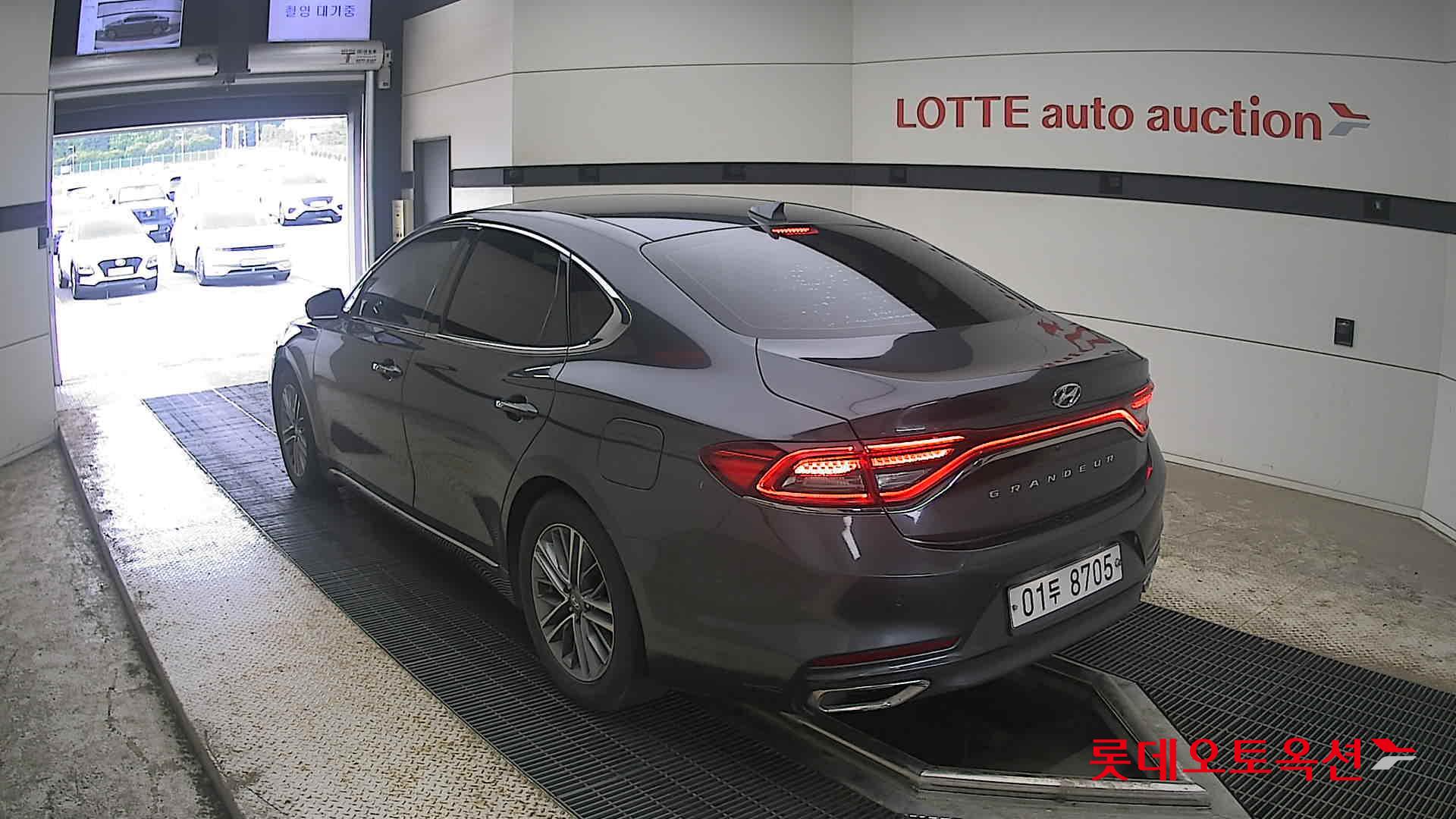 2019 - hyundai grandeur