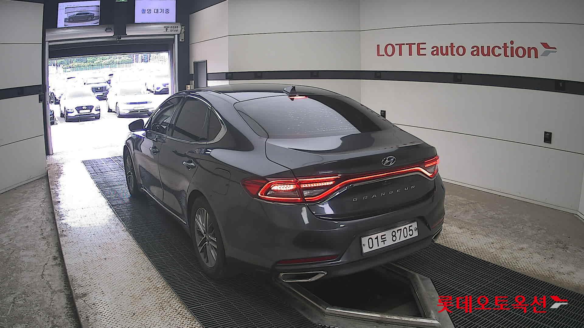 2019 - hyundai grandeur