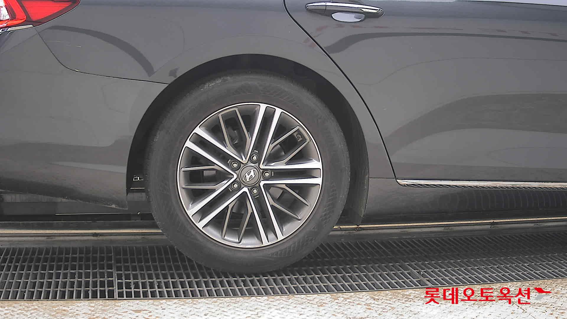 2019 - hyundai grandeur