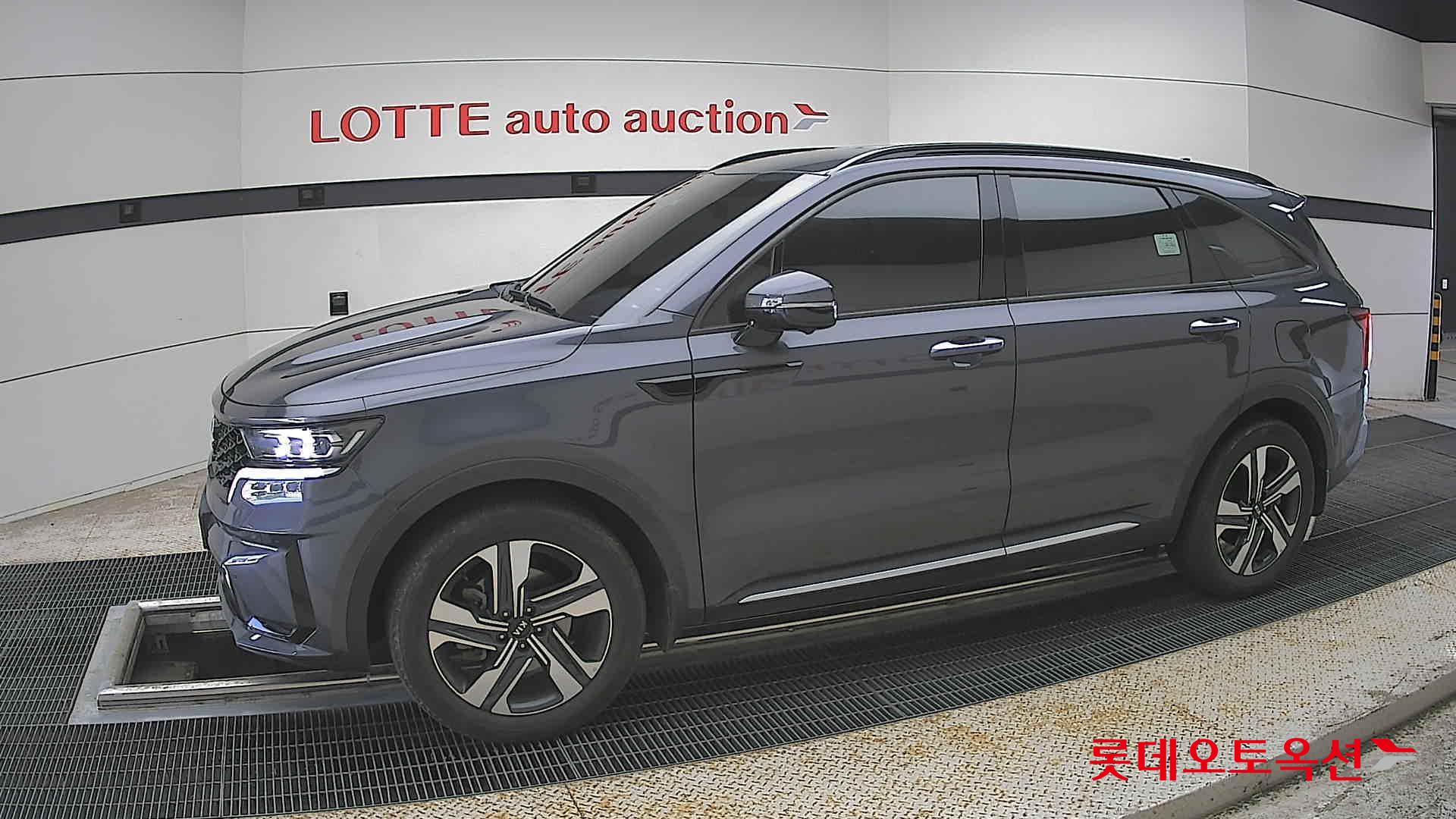 Kia Sorento - 12