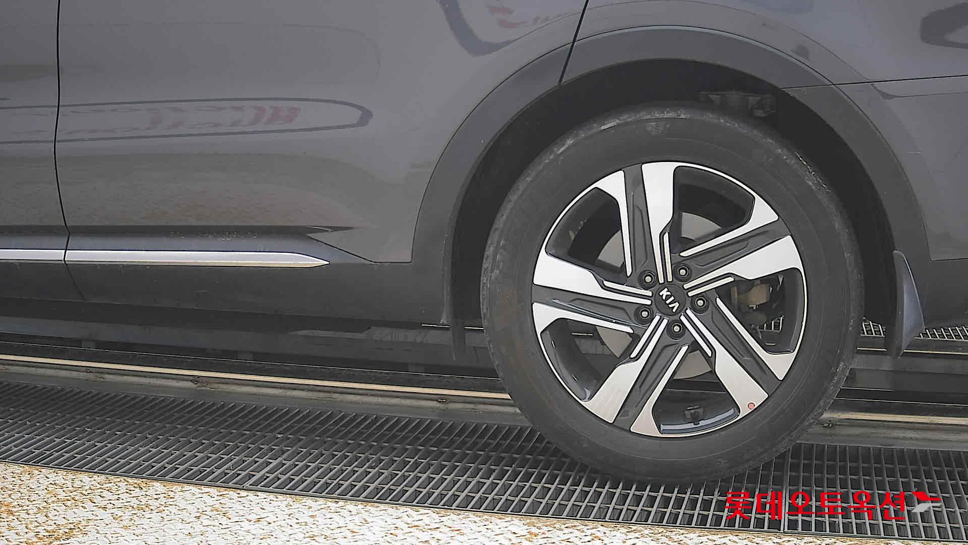 Kia Sorento - 26