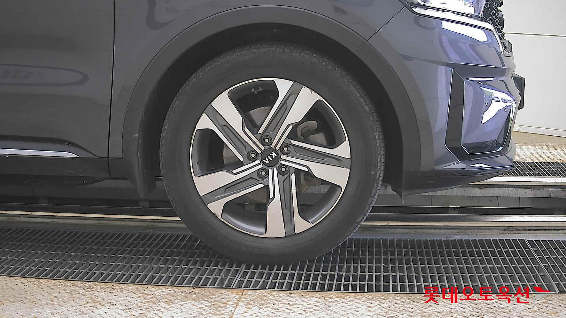 Kia Sorento - 27