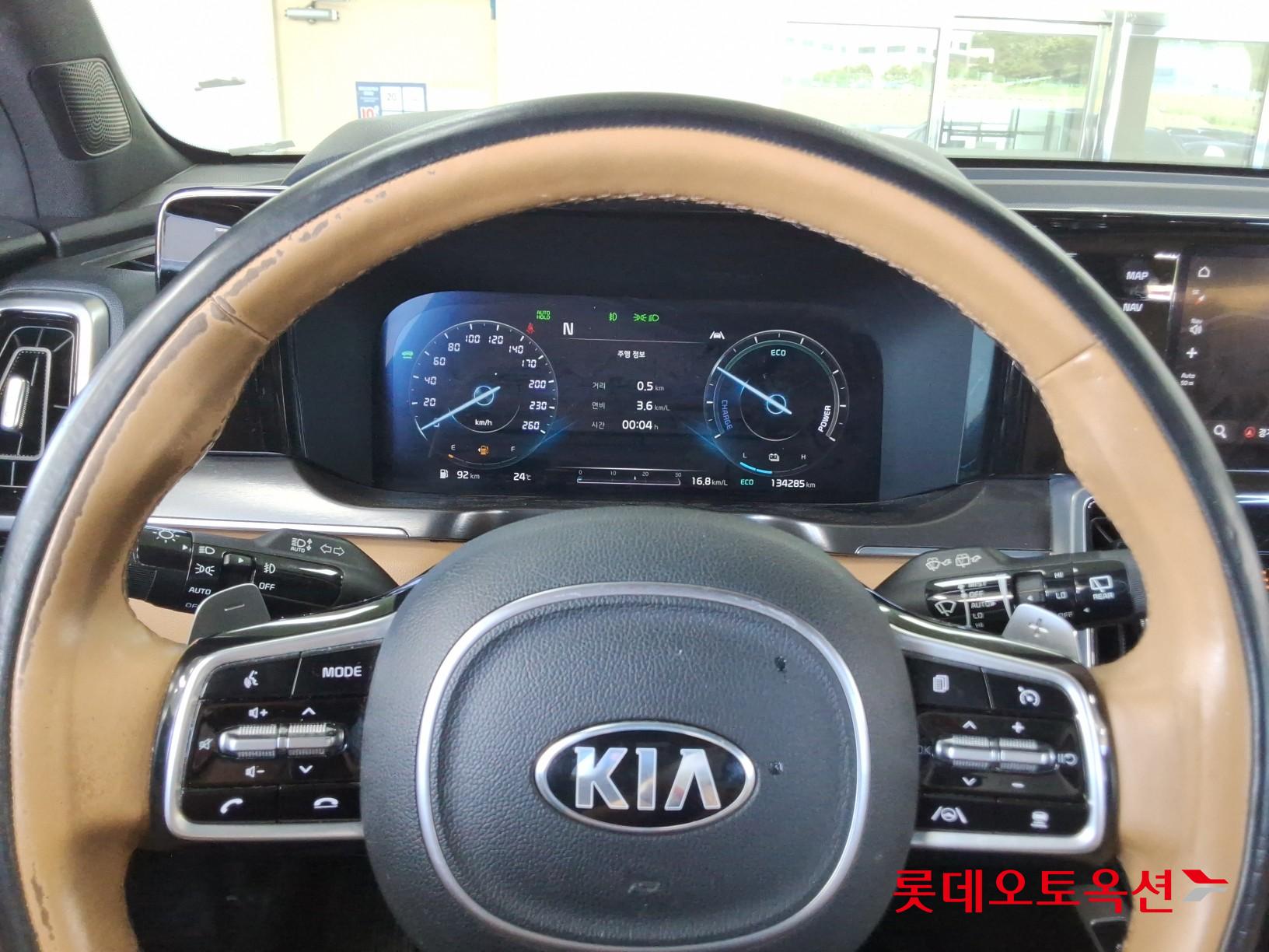 Kia Sorento - 30