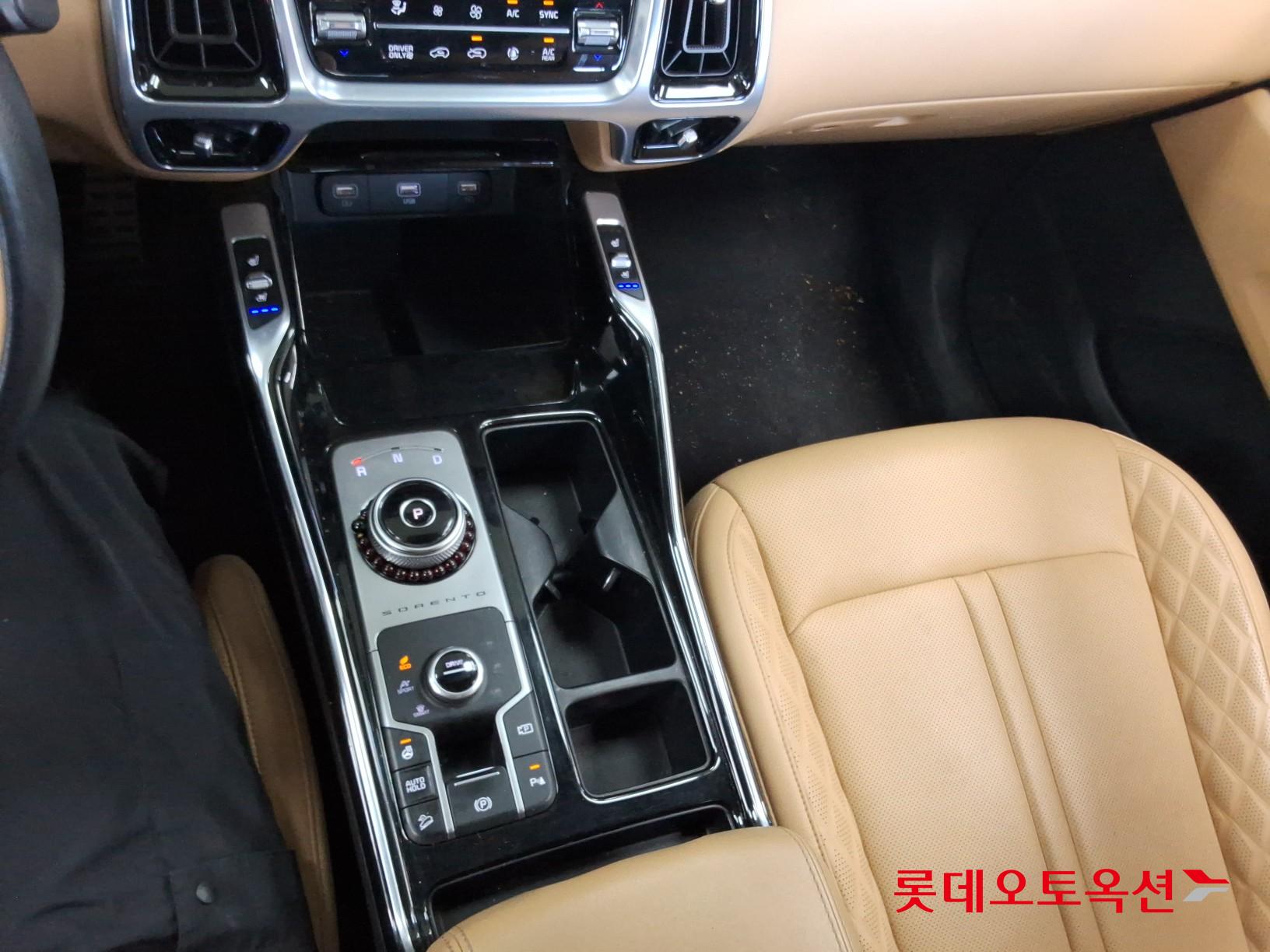 Kia Sorento - 34