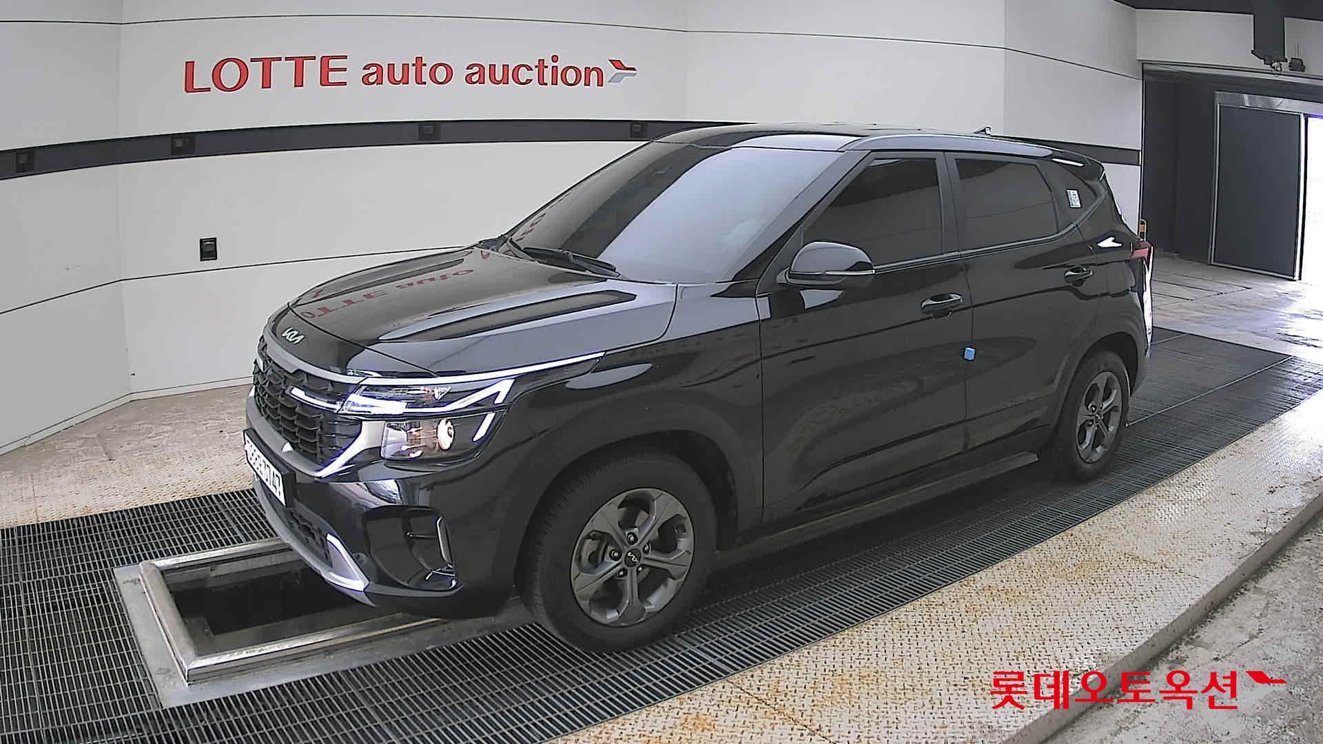 Kia Seltos - 11