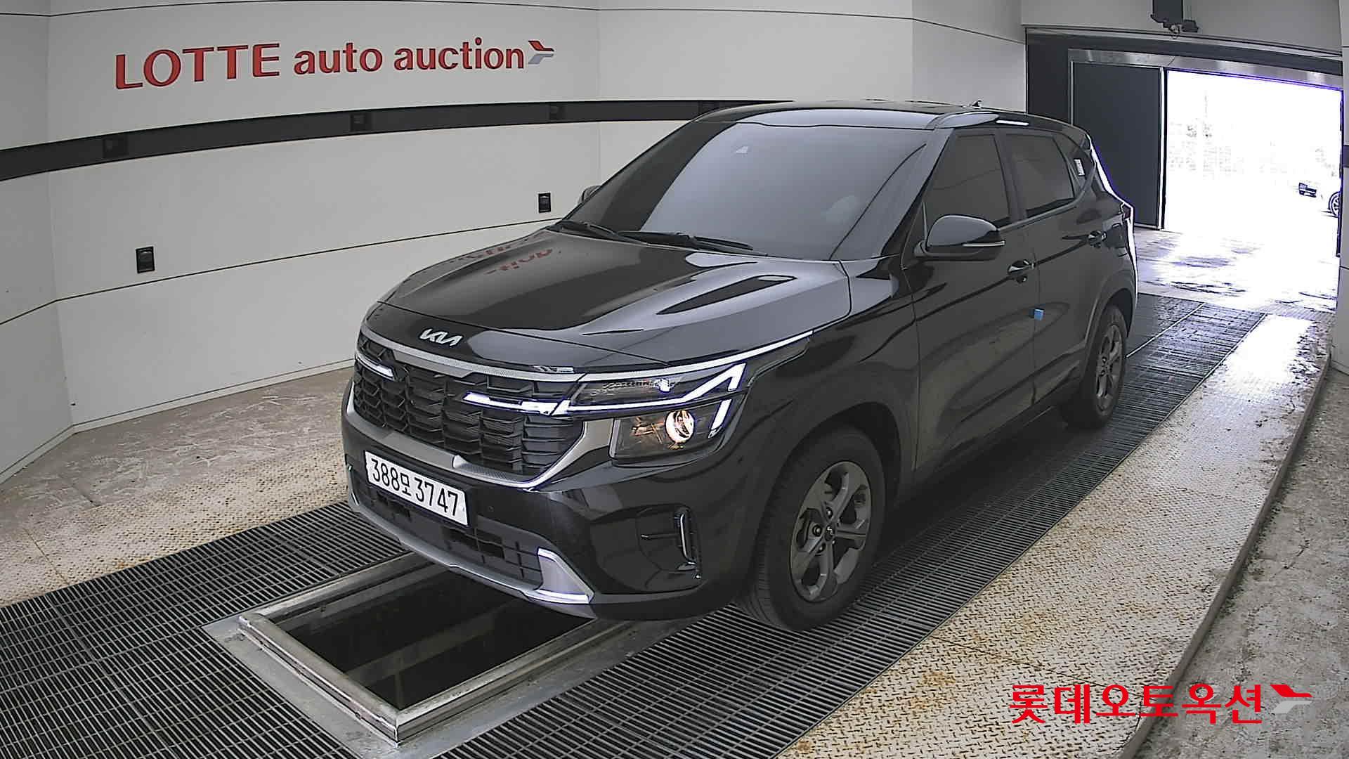 Kia Seltos - 3