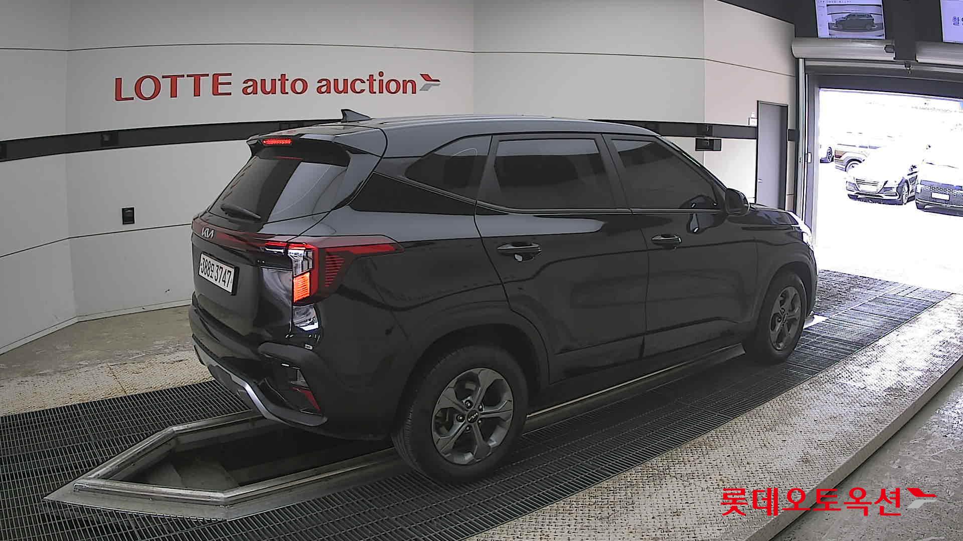 Kia Seltos - 19