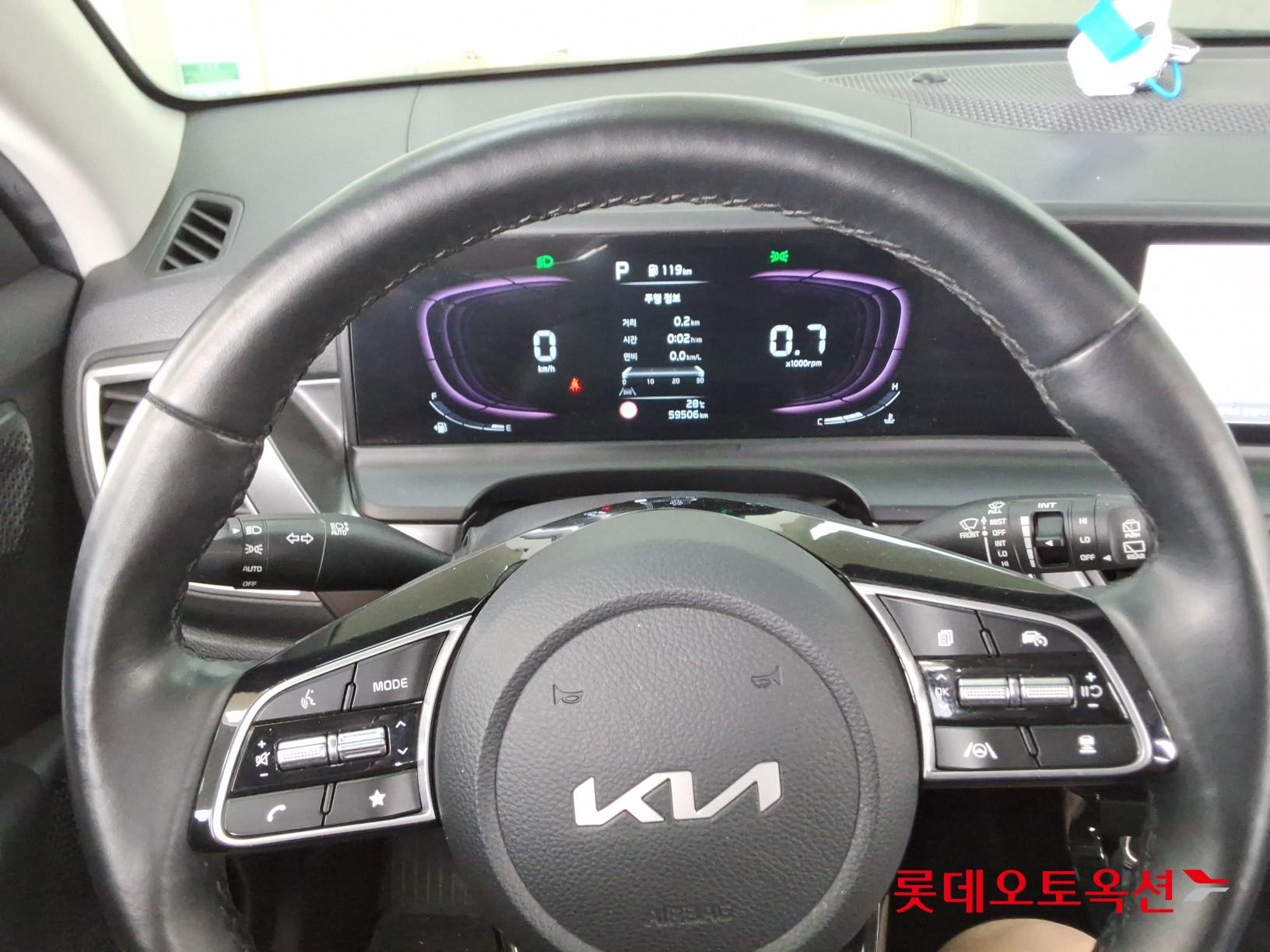 Kia Seltos - 30