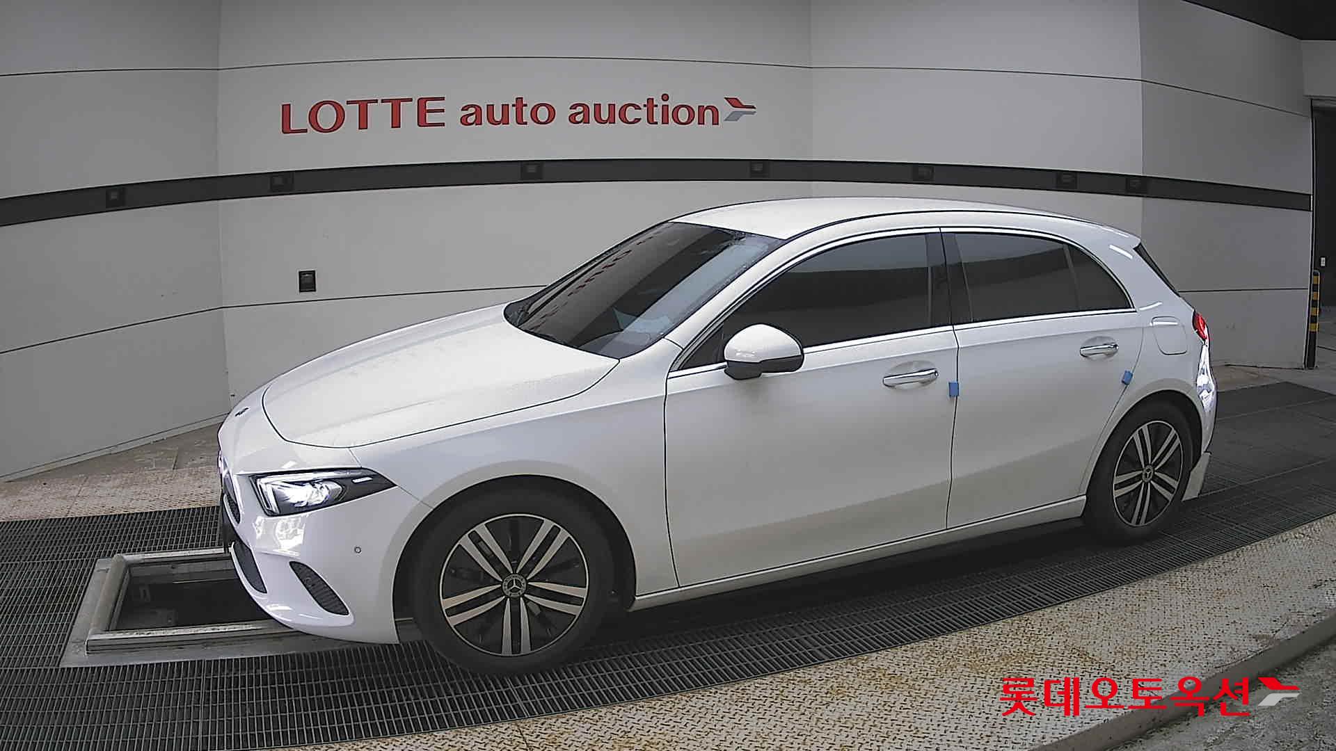 Mercedes-Benz Other - 12