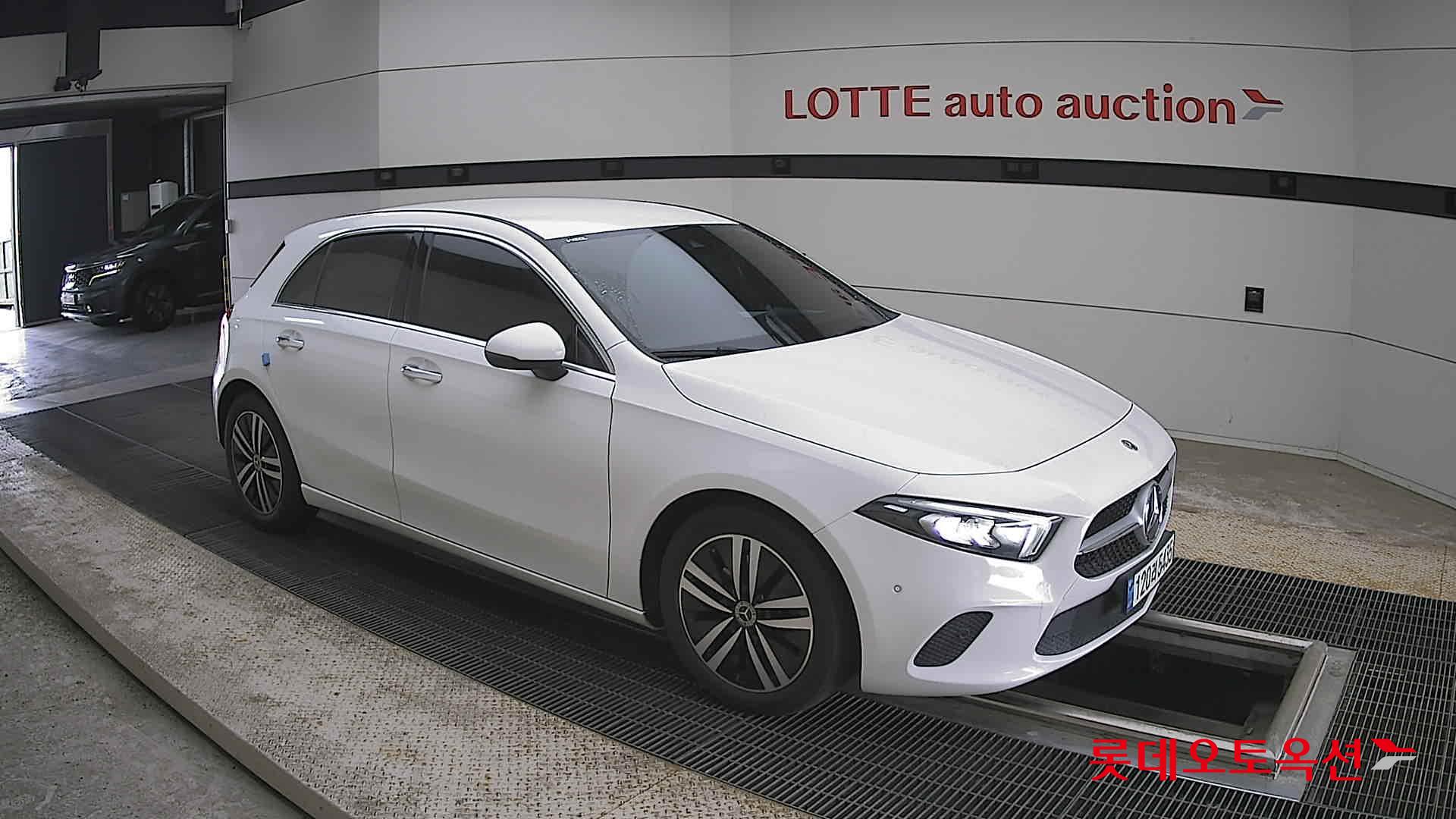 Mercedes-Benz Other - 23