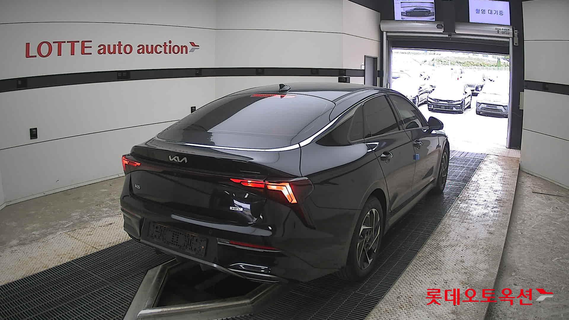 Kia K5 - 18