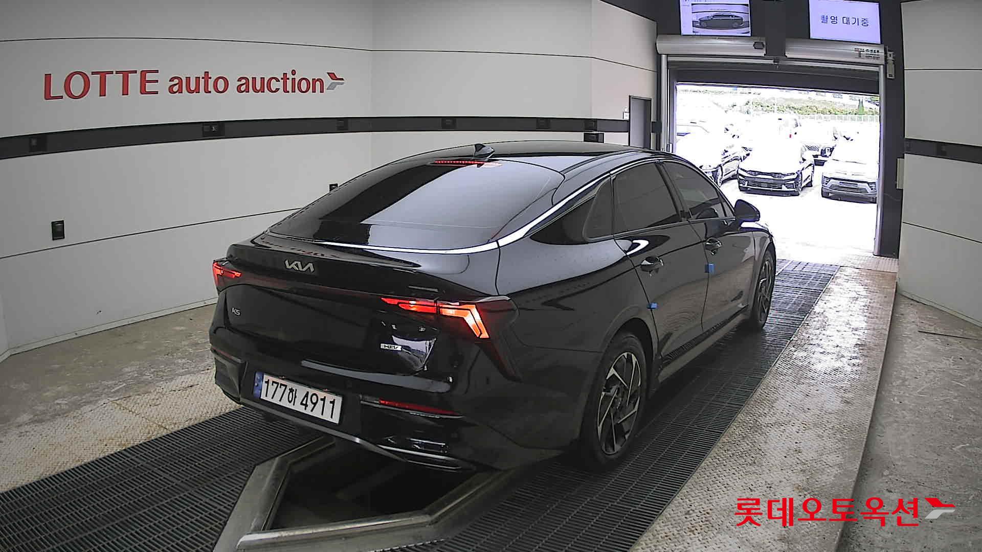 Kia K5 - 18