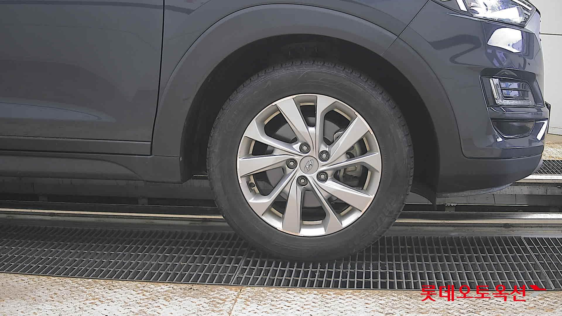 Hyundai Tucson - 27