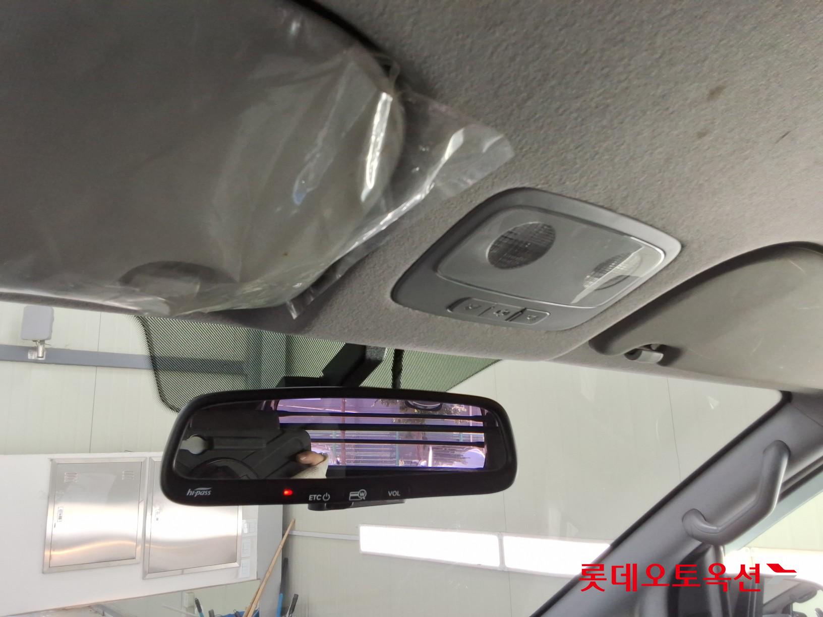 Hyundai Grand Starex - 31