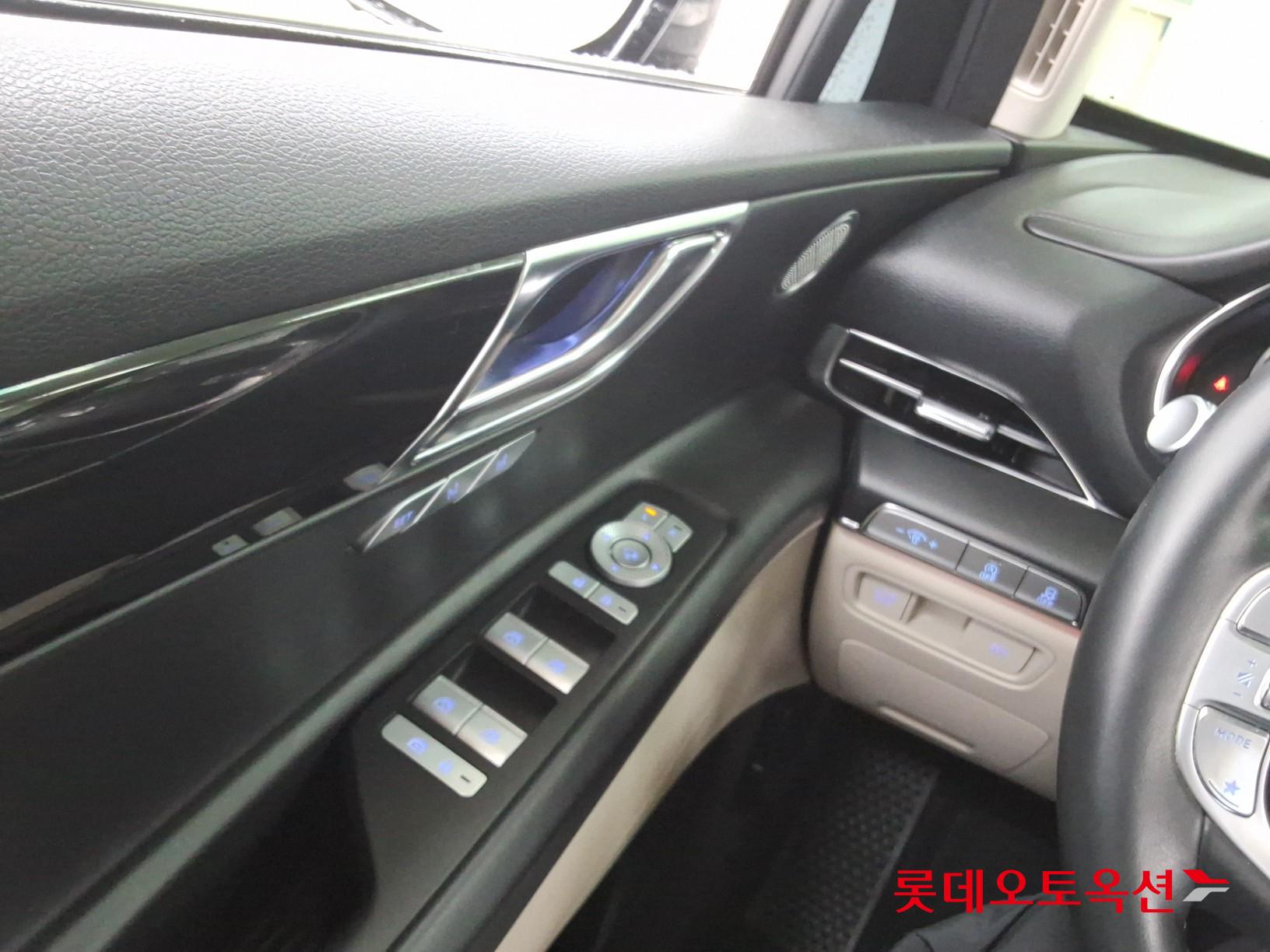 Genesis GV80 - 29