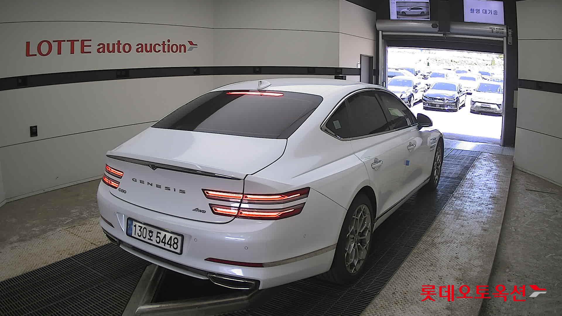 Genesis G80 - 18