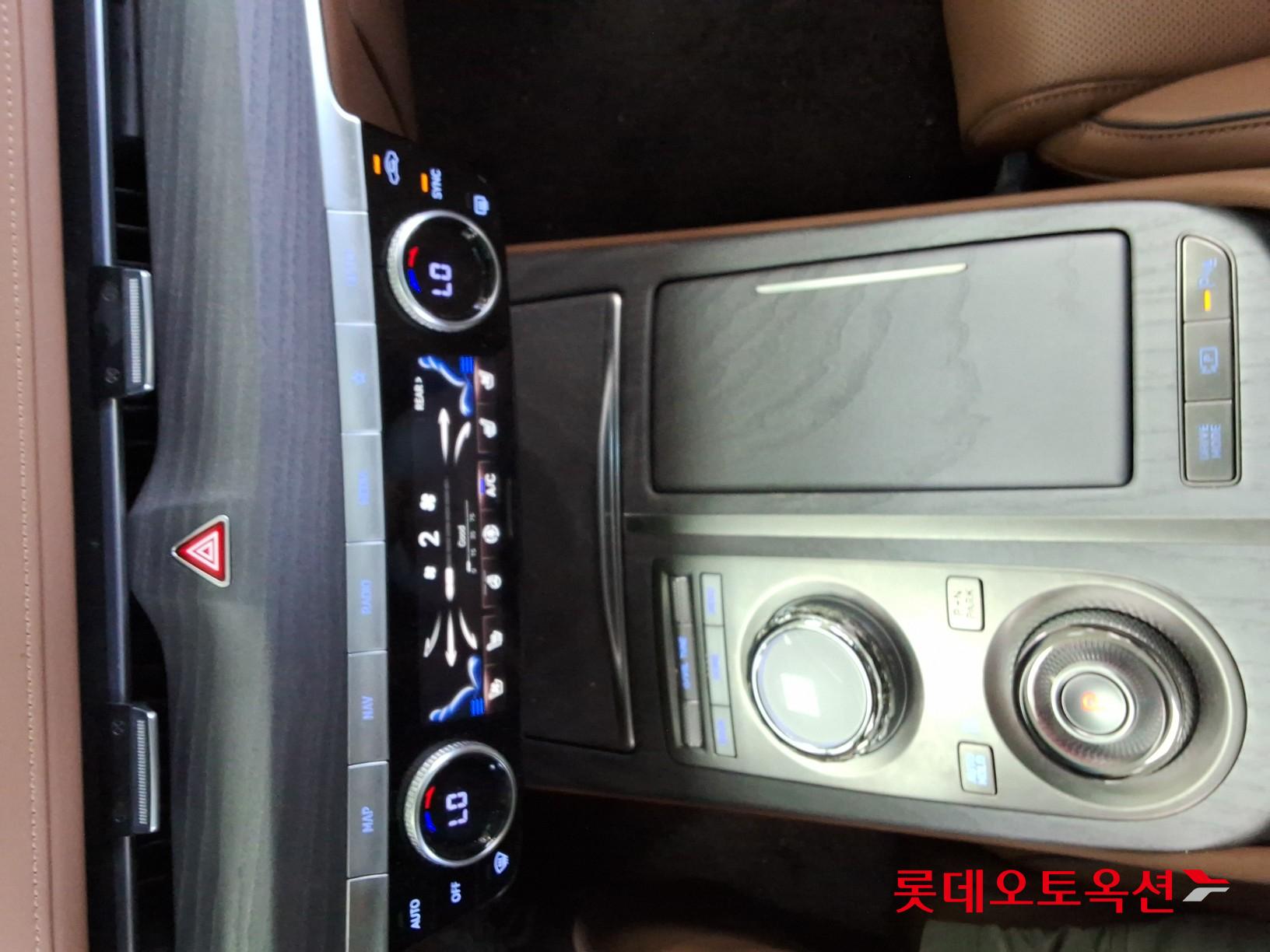 Genesis G80 - 32