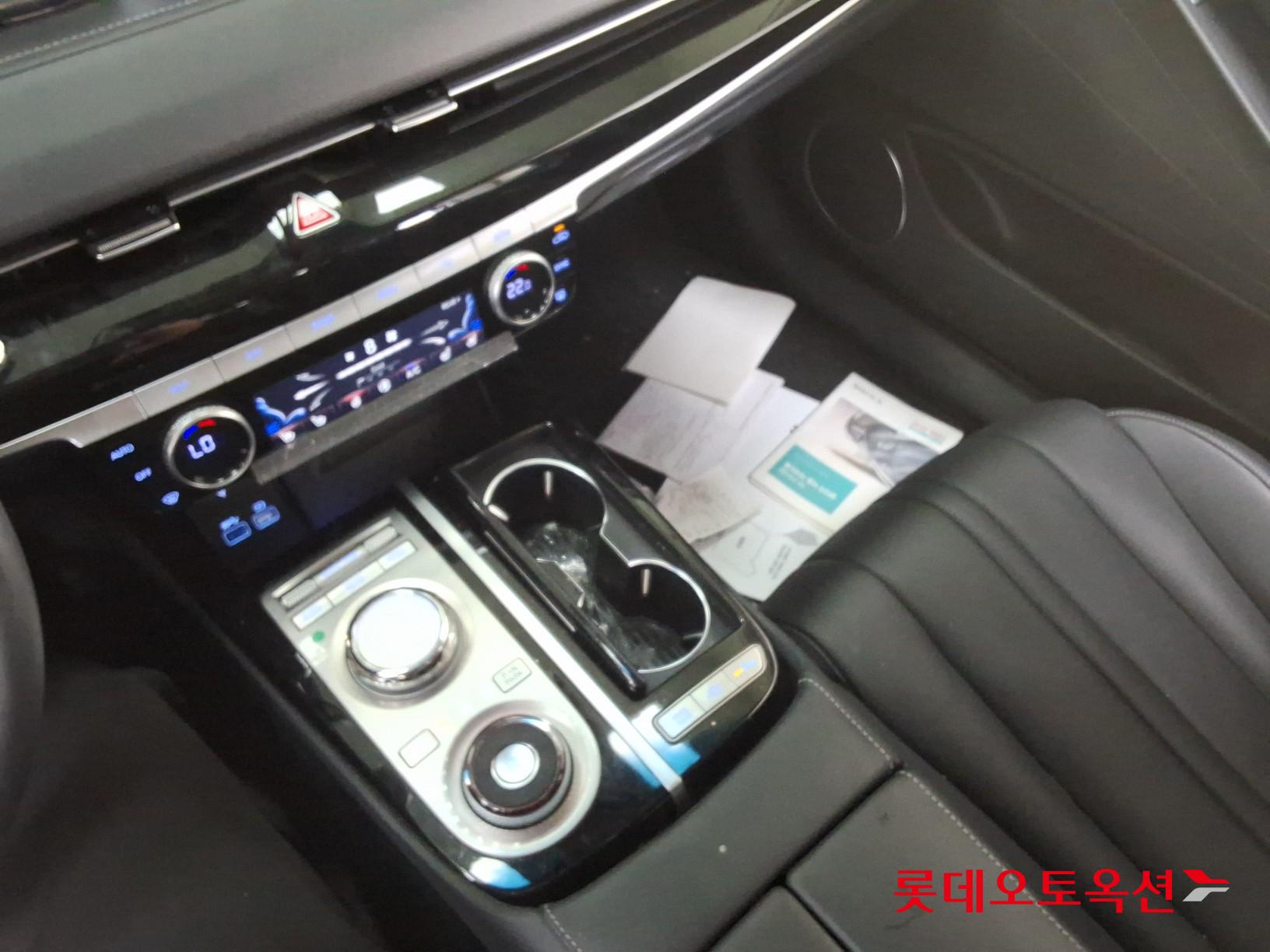 Genesis G80 - 34
