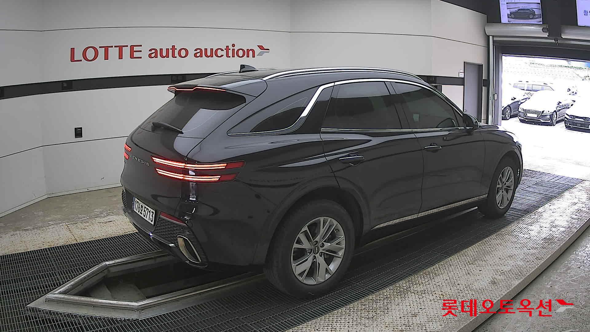 Genesis GV70 - 19