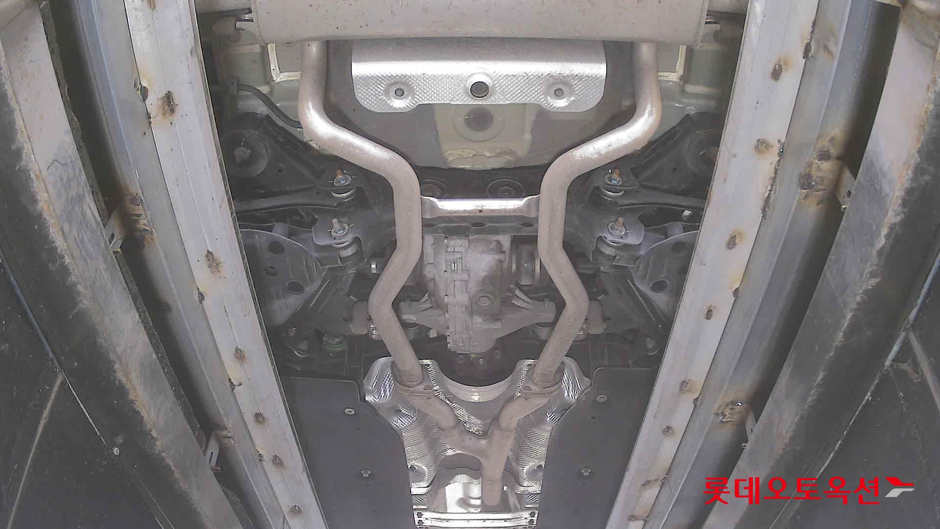 Genesis GV70 - 2