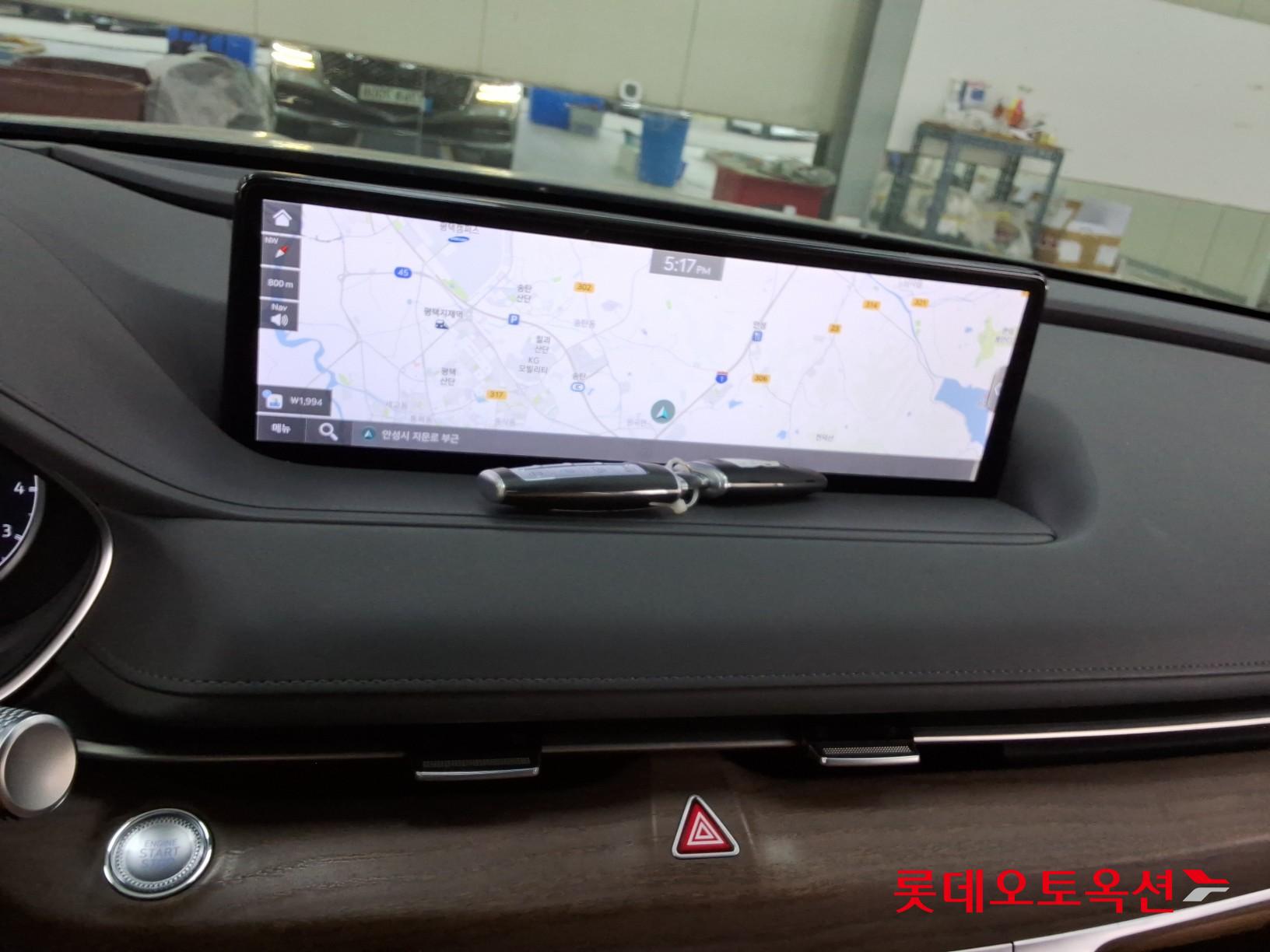 Genesis G80 - 33