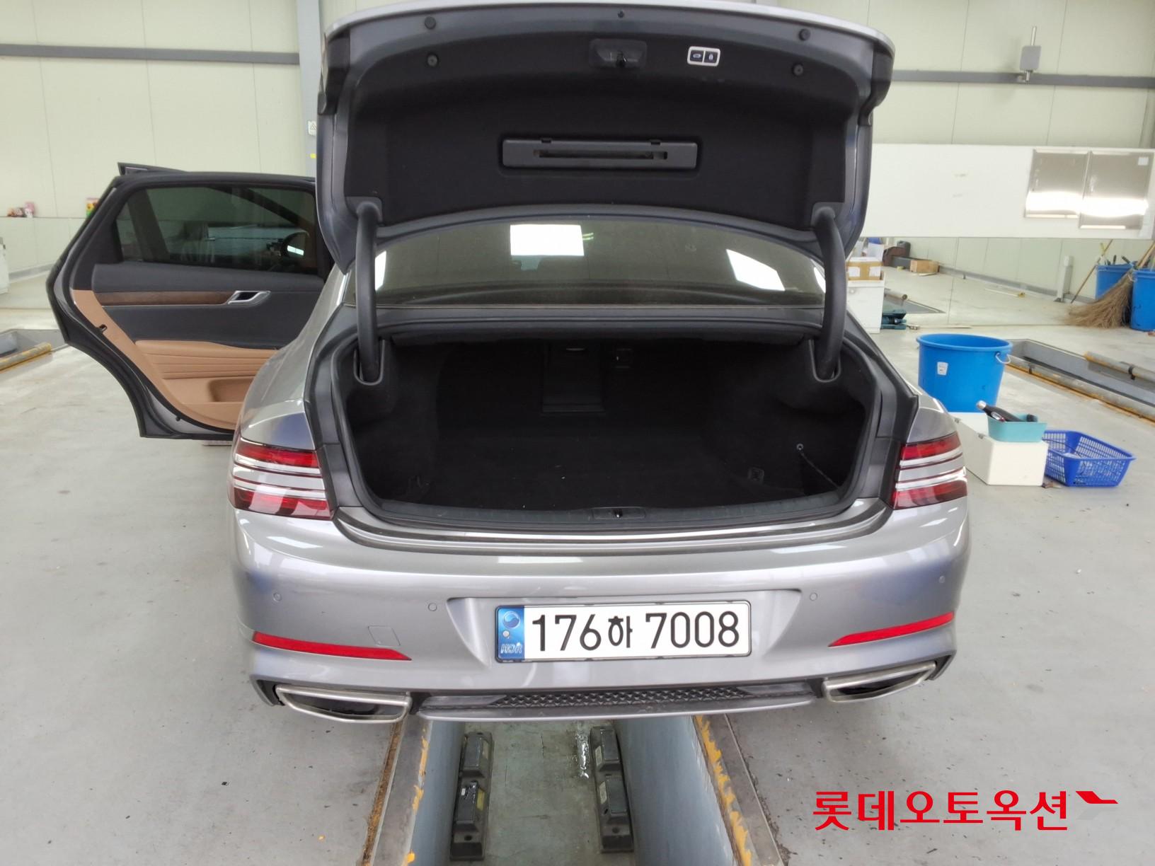 Genesis G80 - 39