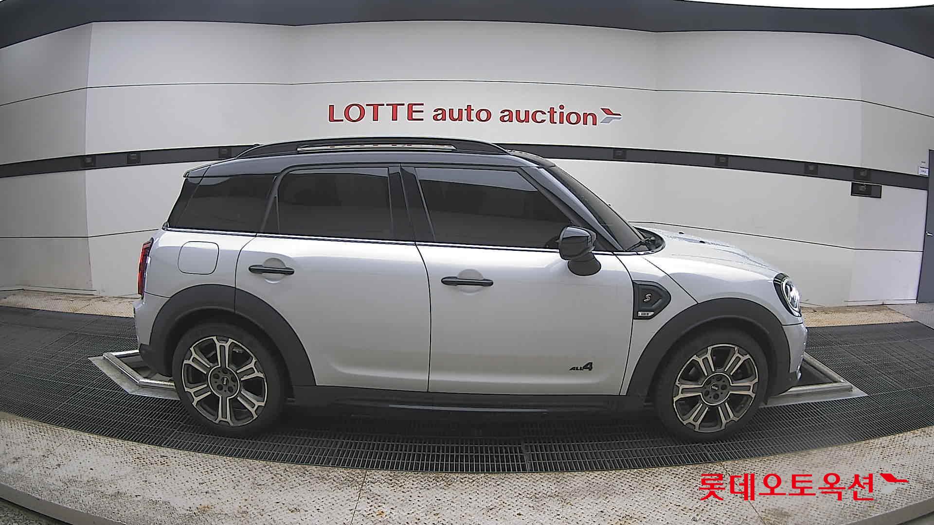 2023 - mini cooper