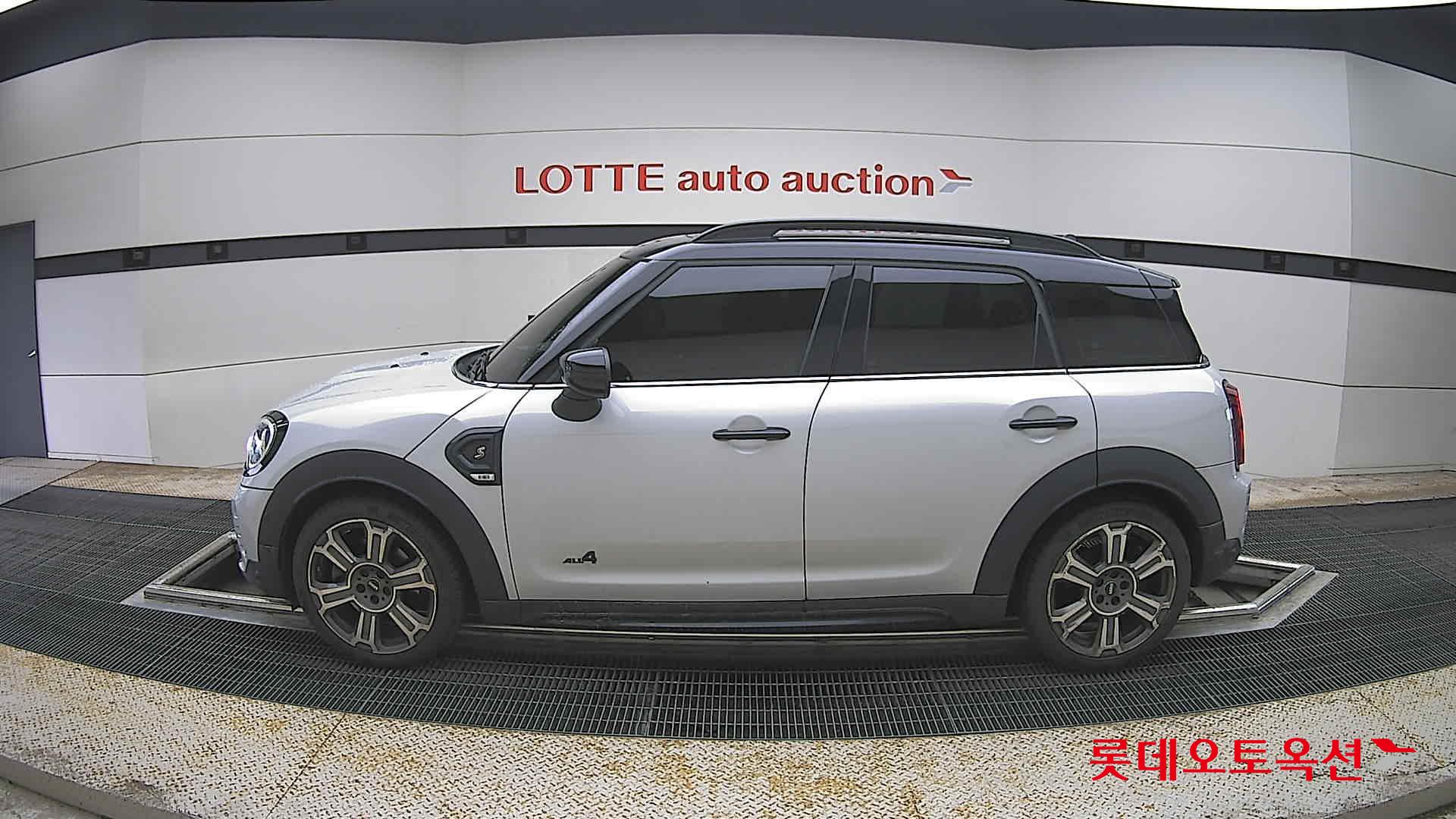 2023 - mini cooper