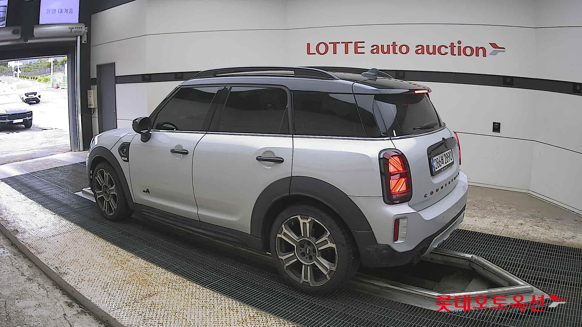 2023 - mini cooper