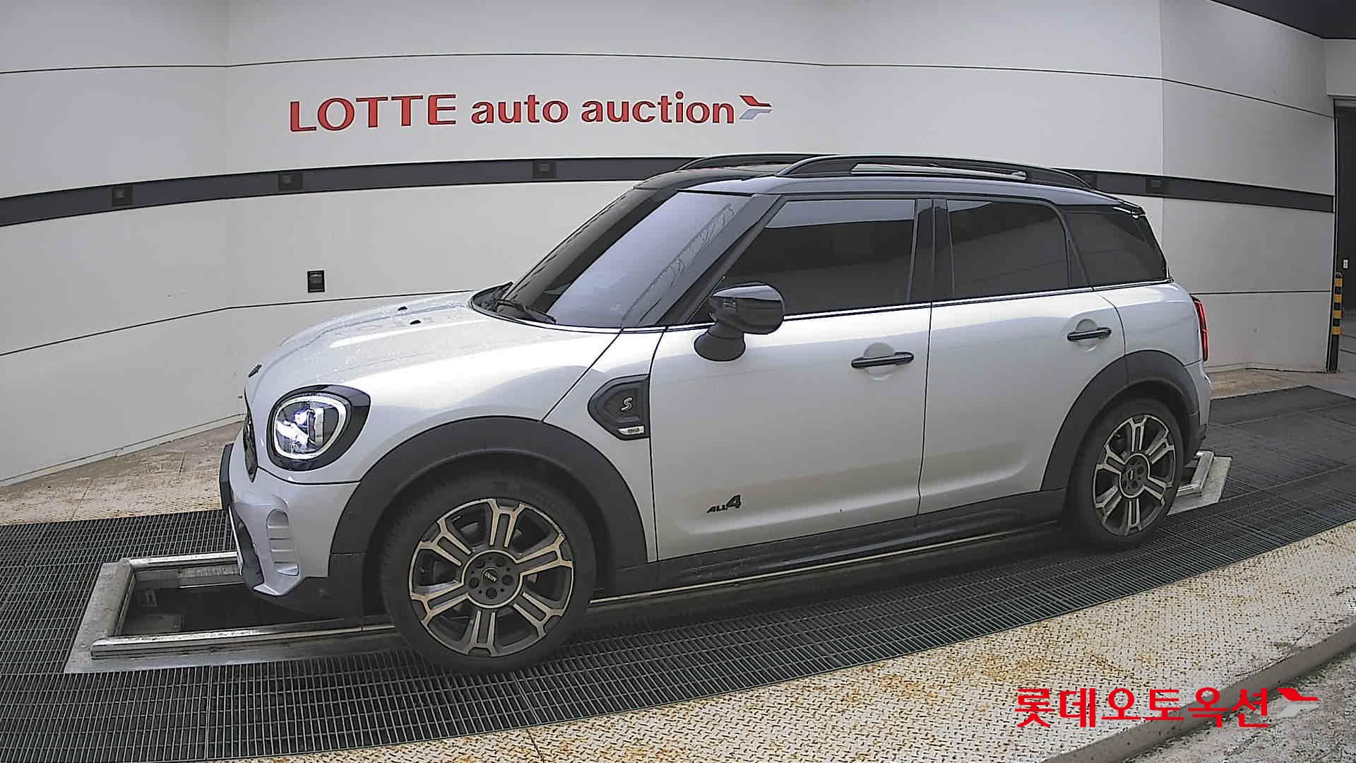 2023 - mini cooper