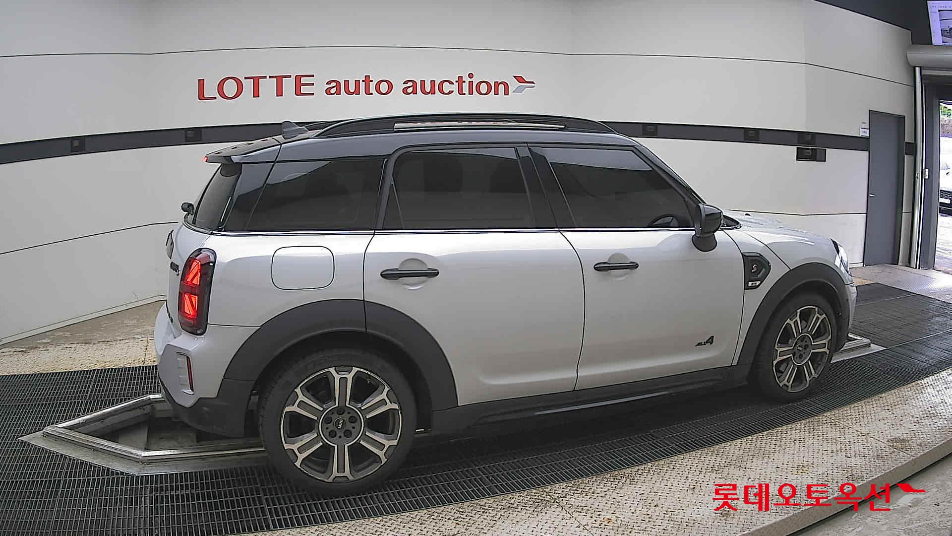 2023 - mini cooper
