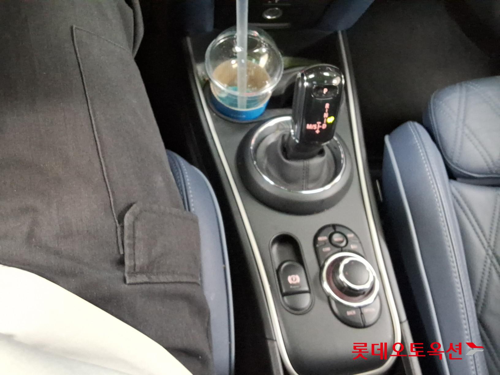 2023 - mini cooper
