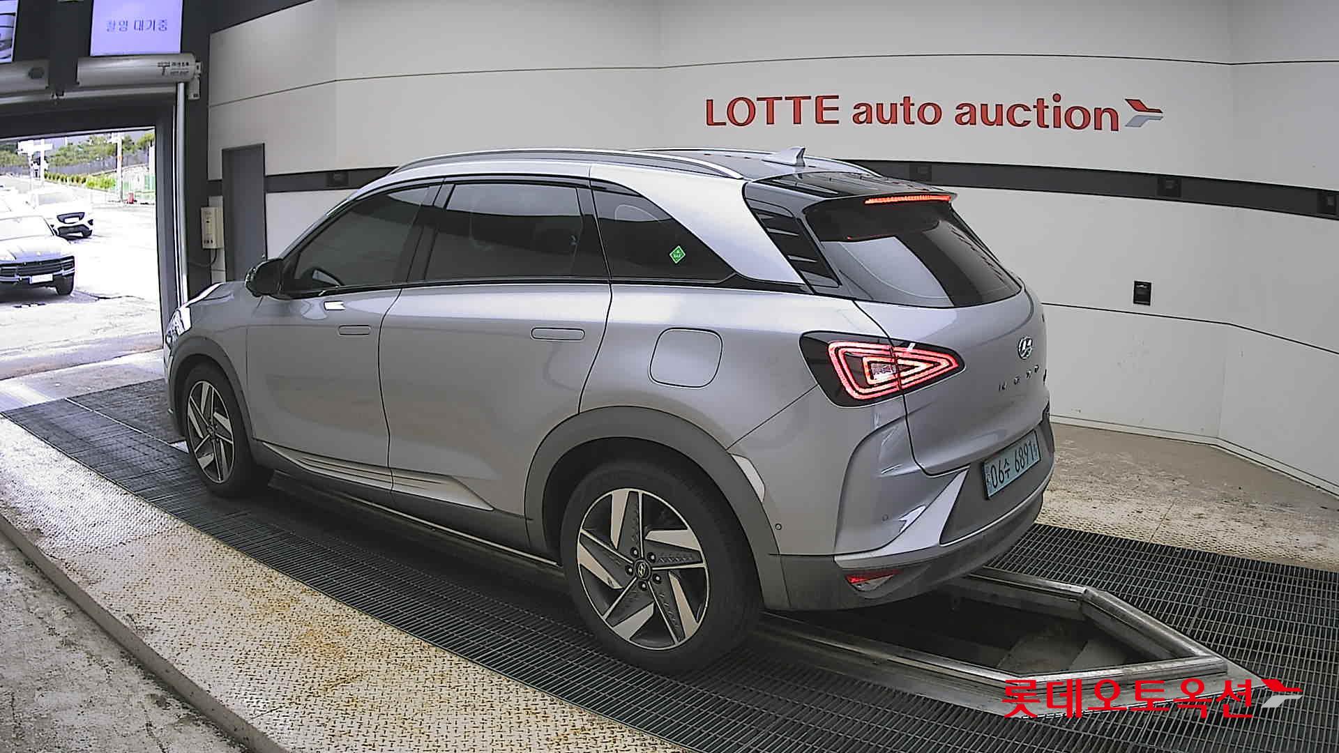Hyundai Nexo - 15