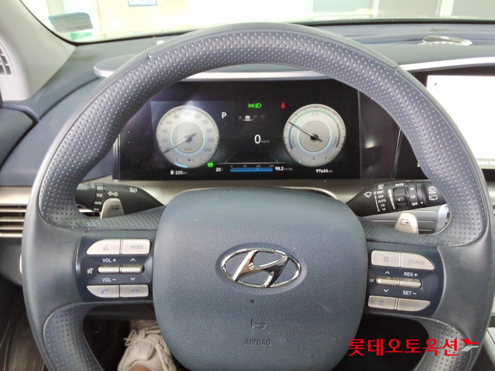 Hyundai Nexo - 30
