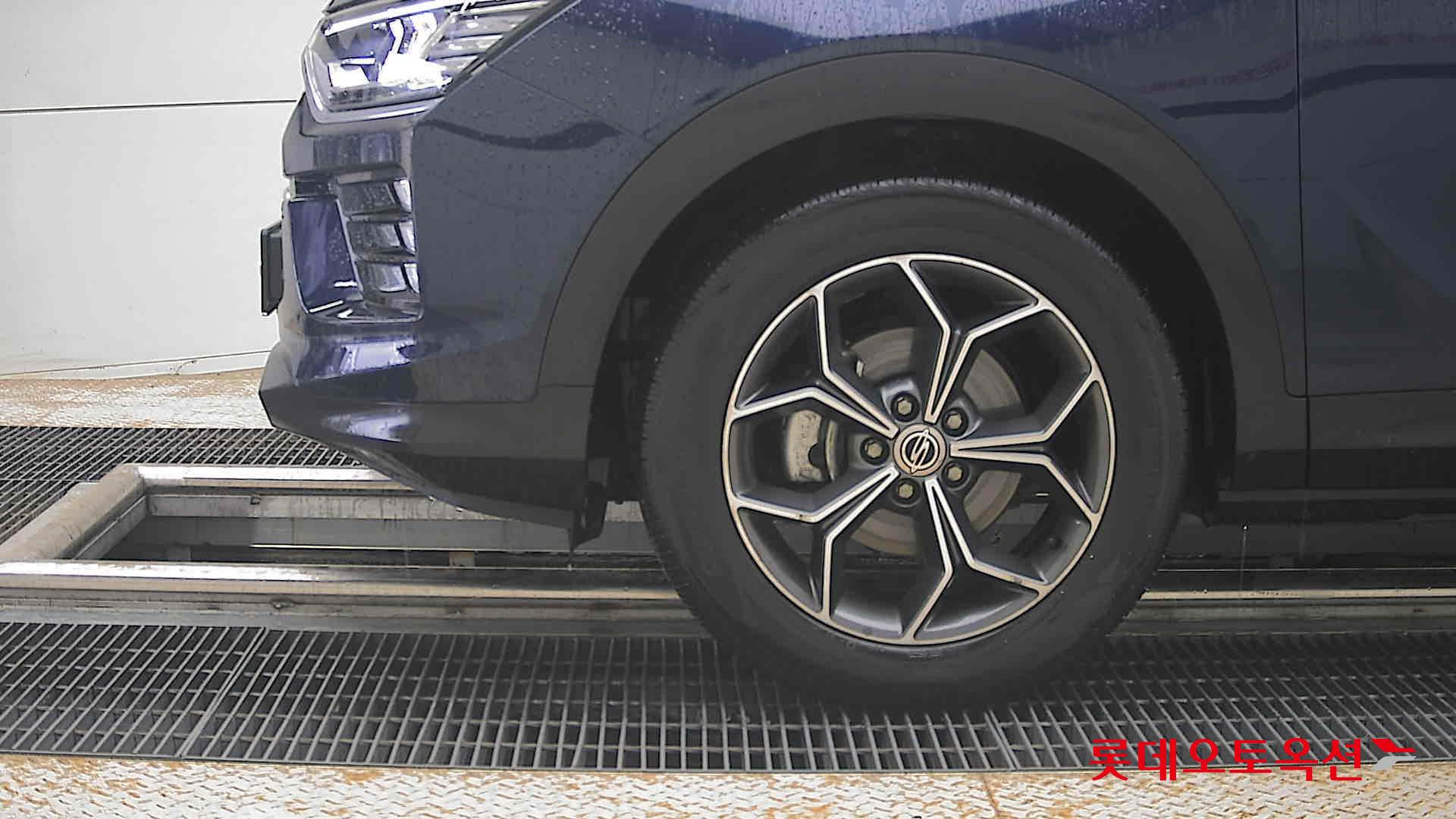 KG Mobility Korando - 25