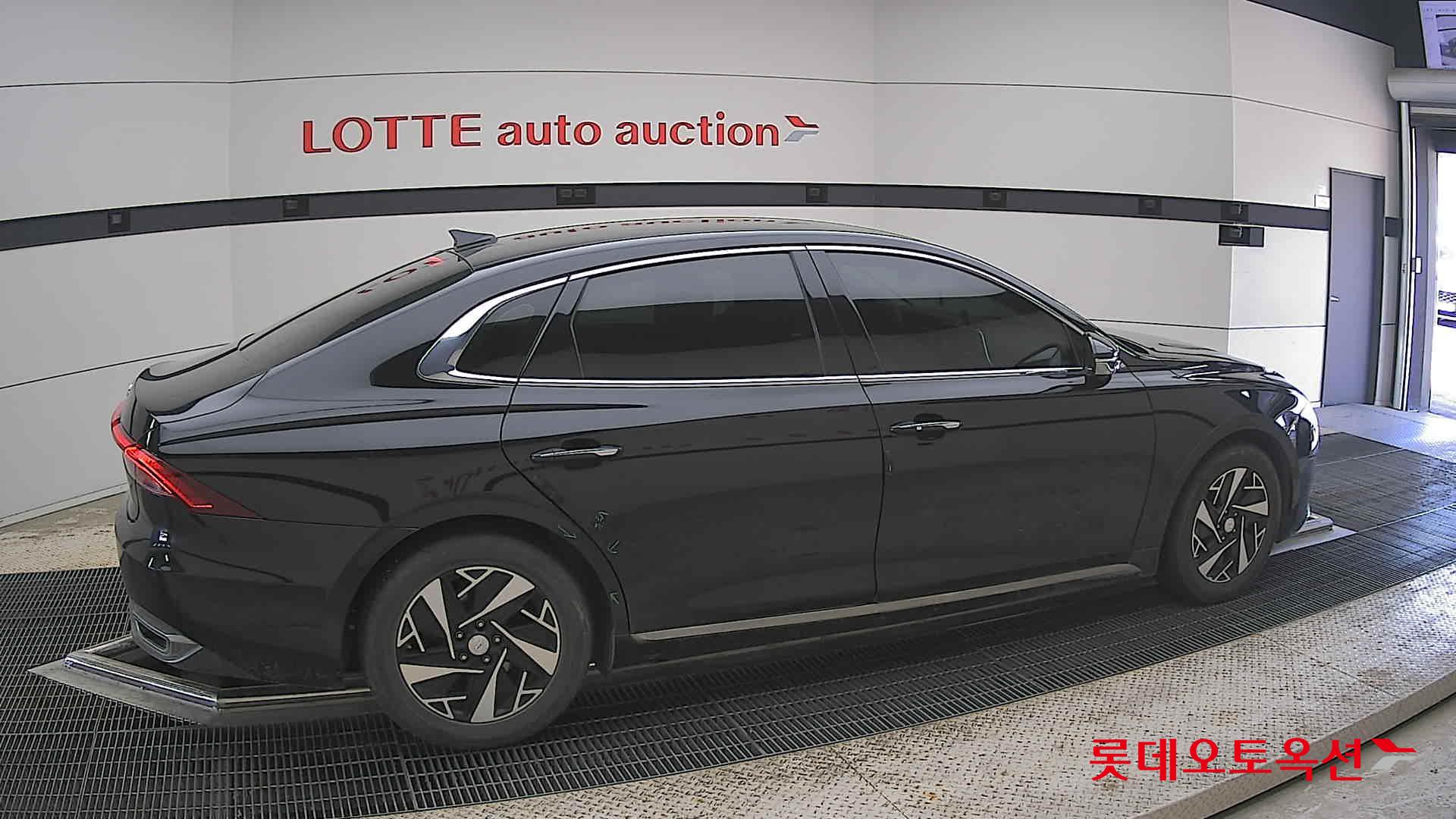 2023 - hyundai grandeur
