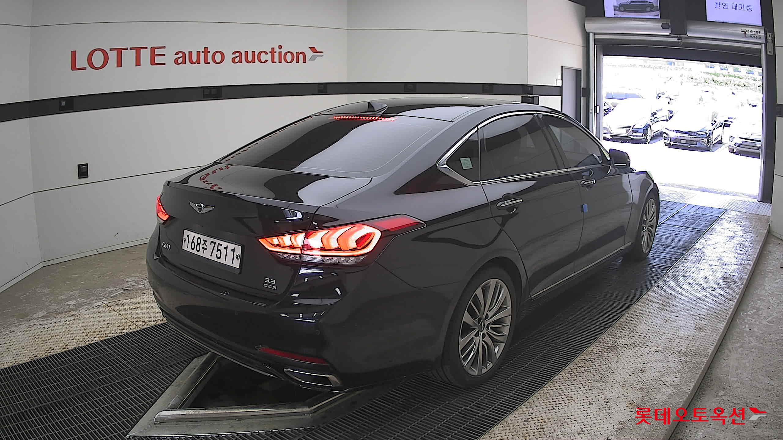 Genesis G80 - 5