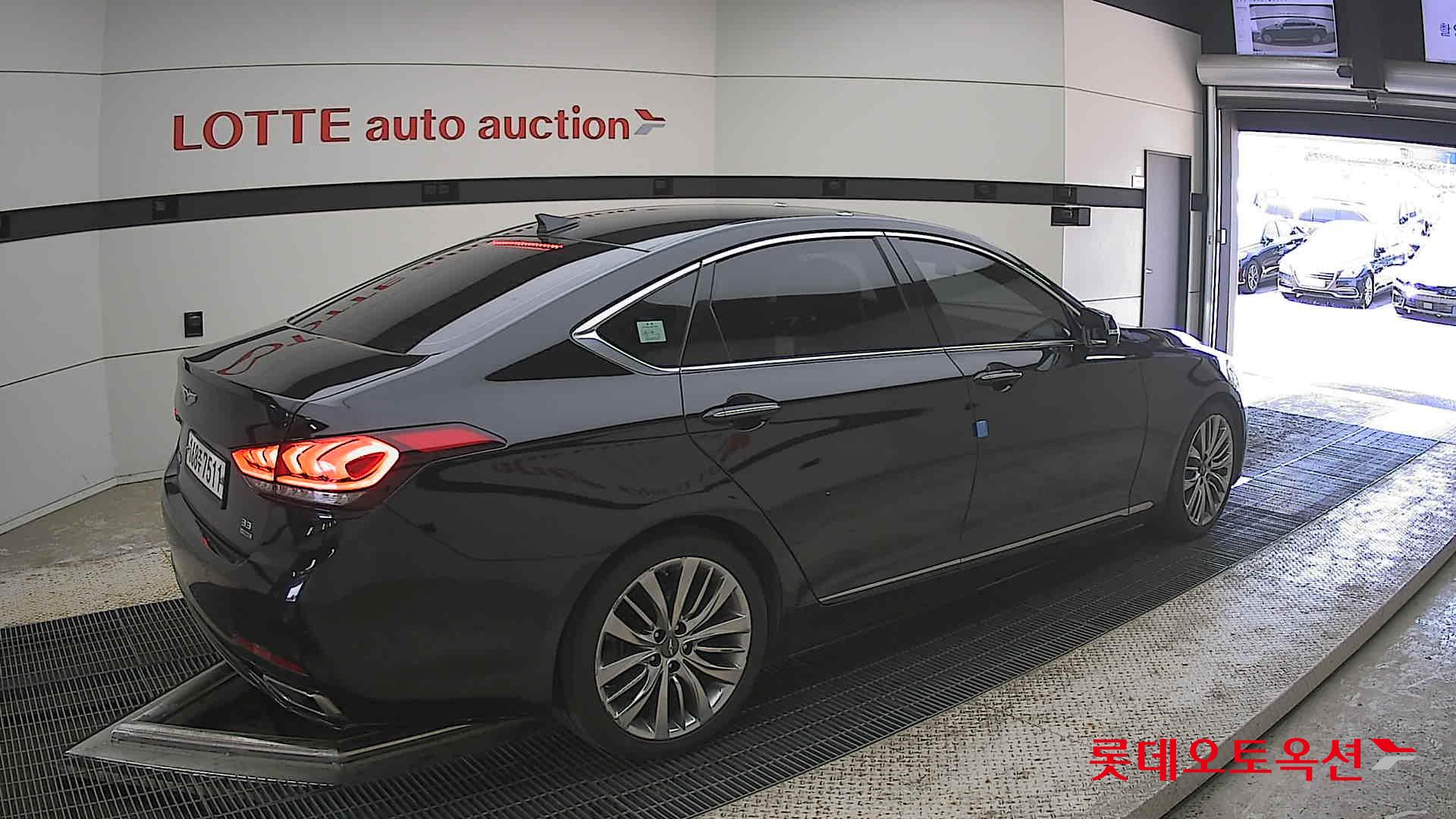 Genesis G80 - 19