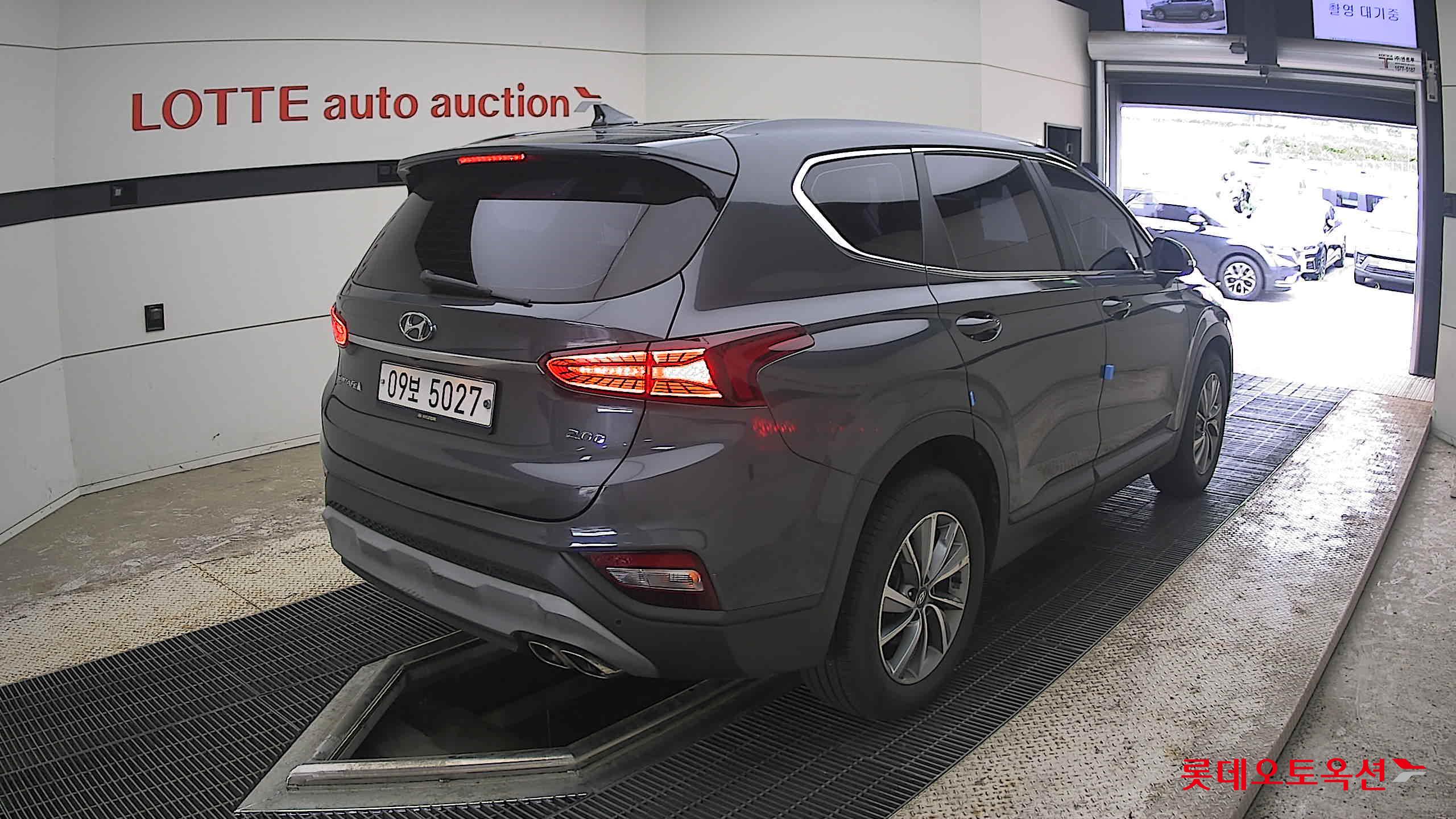 2019 - hyundai santafe